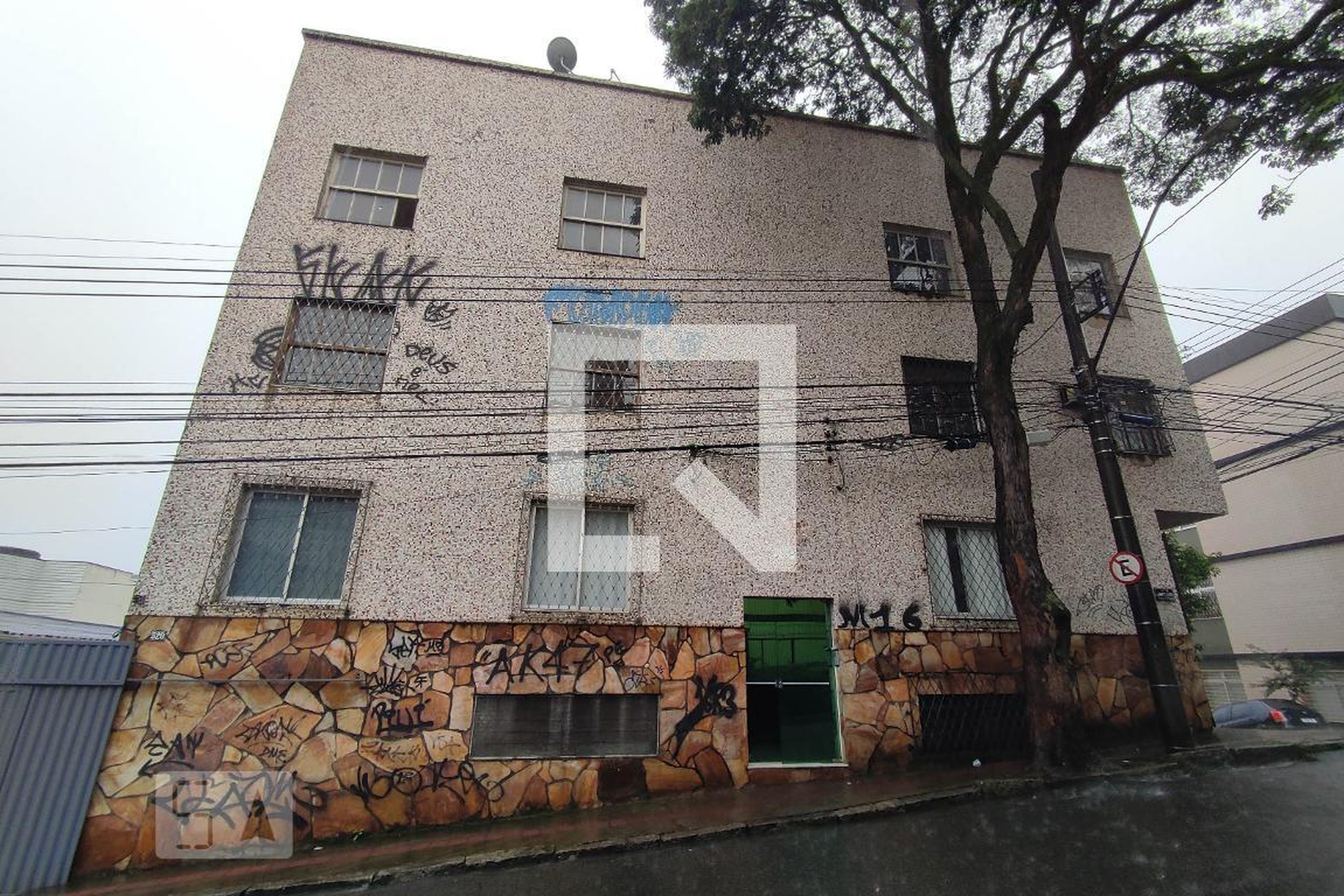 Fachada Condomínio em Rua Campos Elíseos, 500