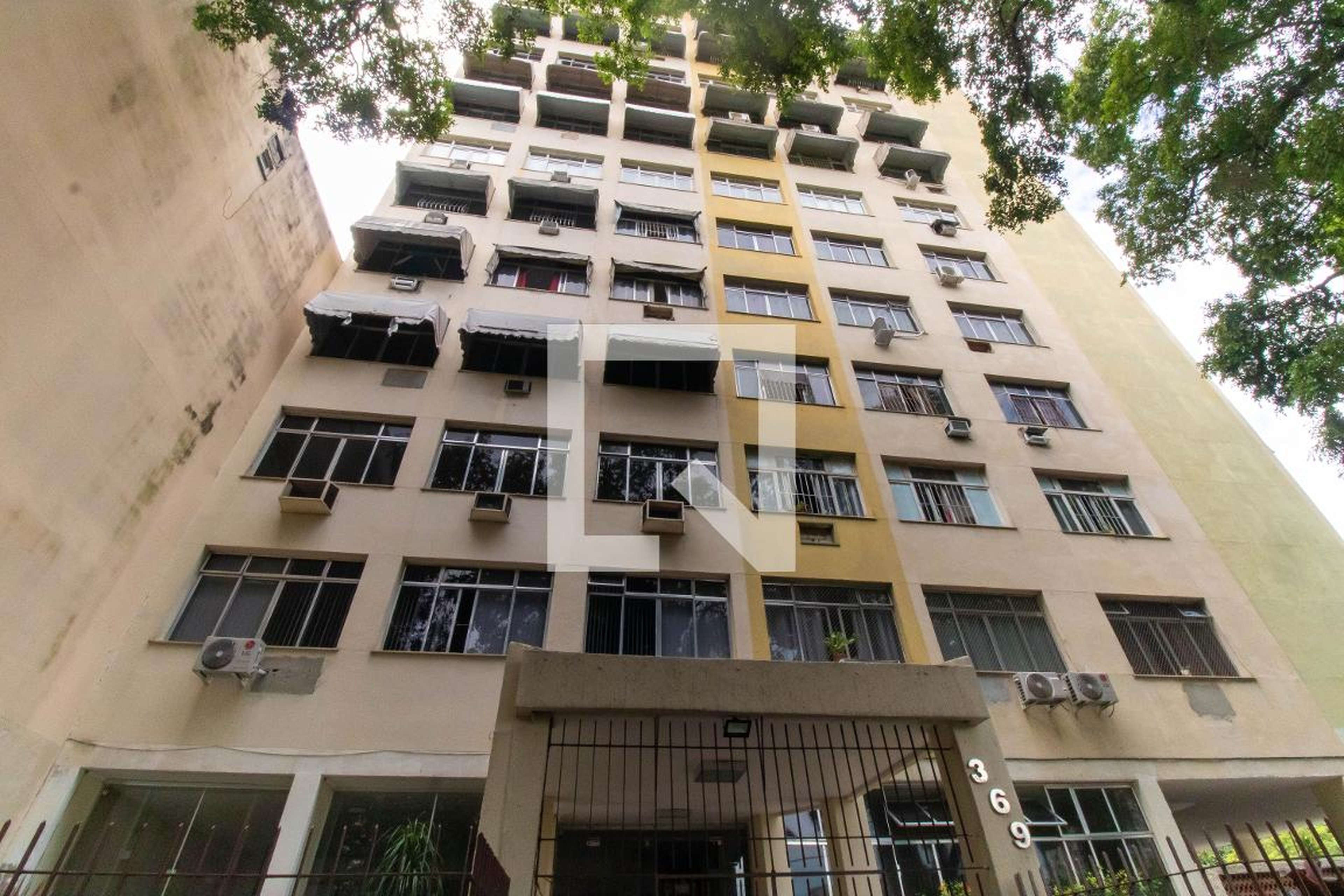 Fachada Condomínio DR Rubens Brasil