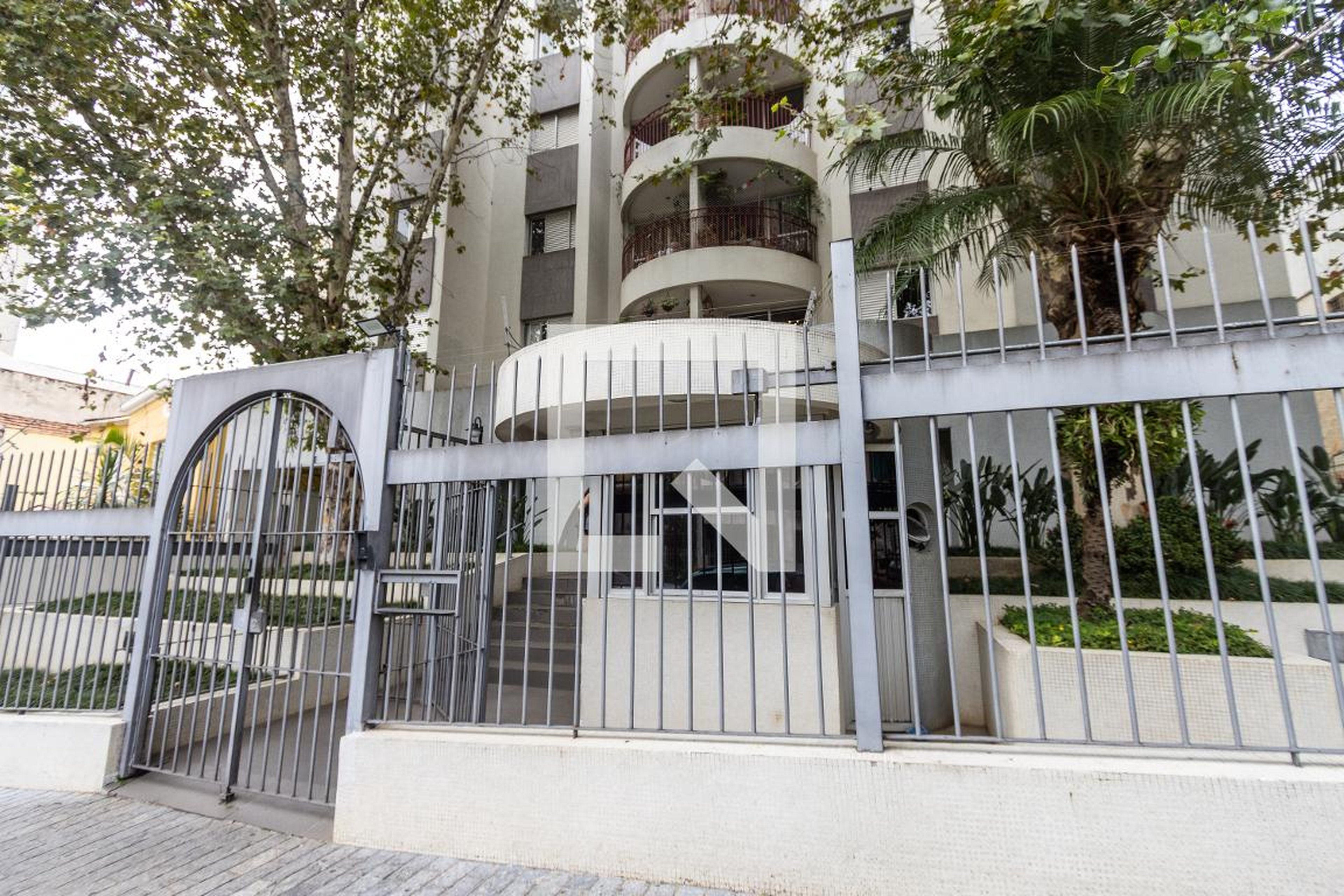 Fachada do Condomínio Condomínio Itapema