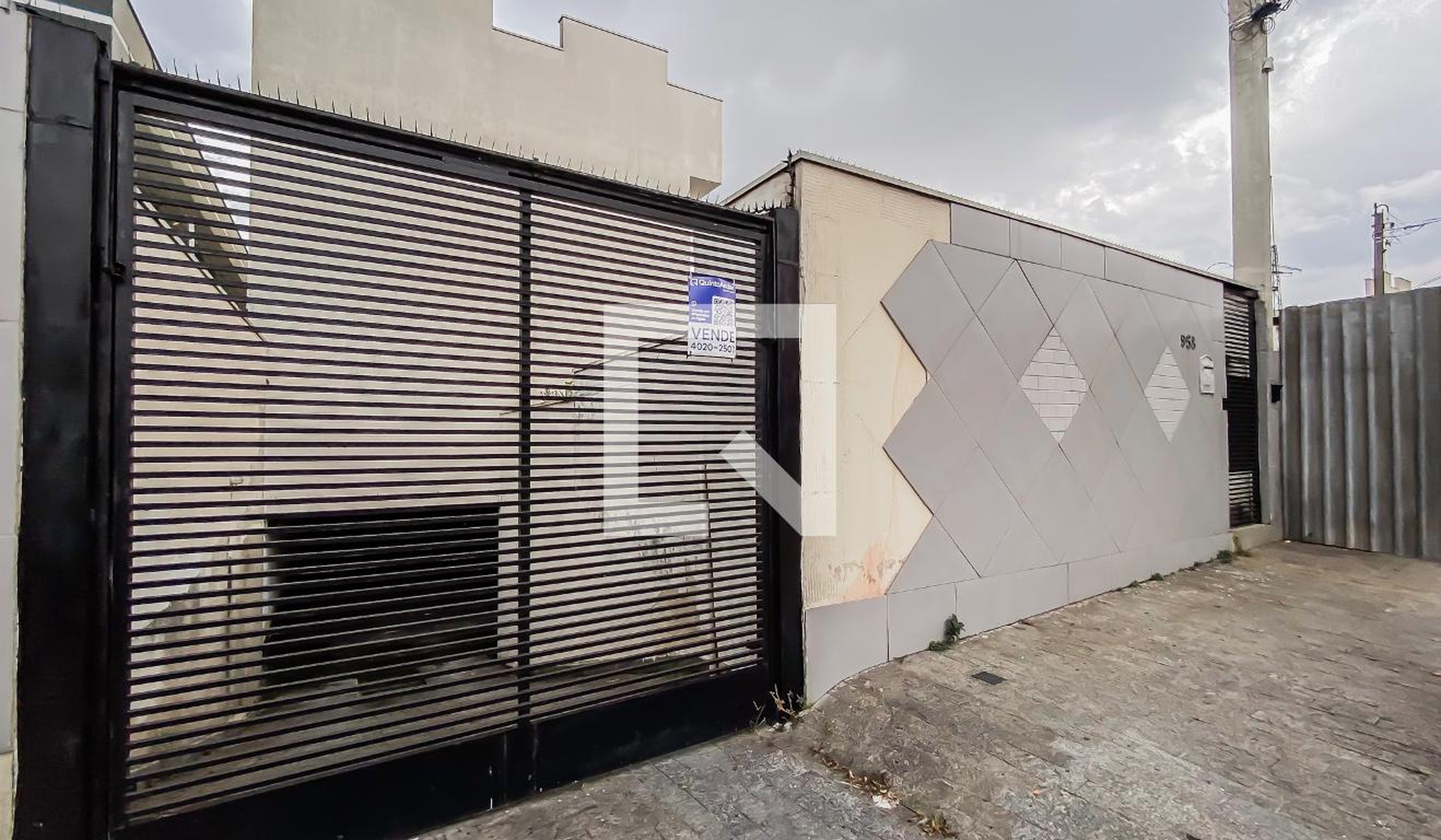 Fachada Condomínio em Rua Jarauara, 958