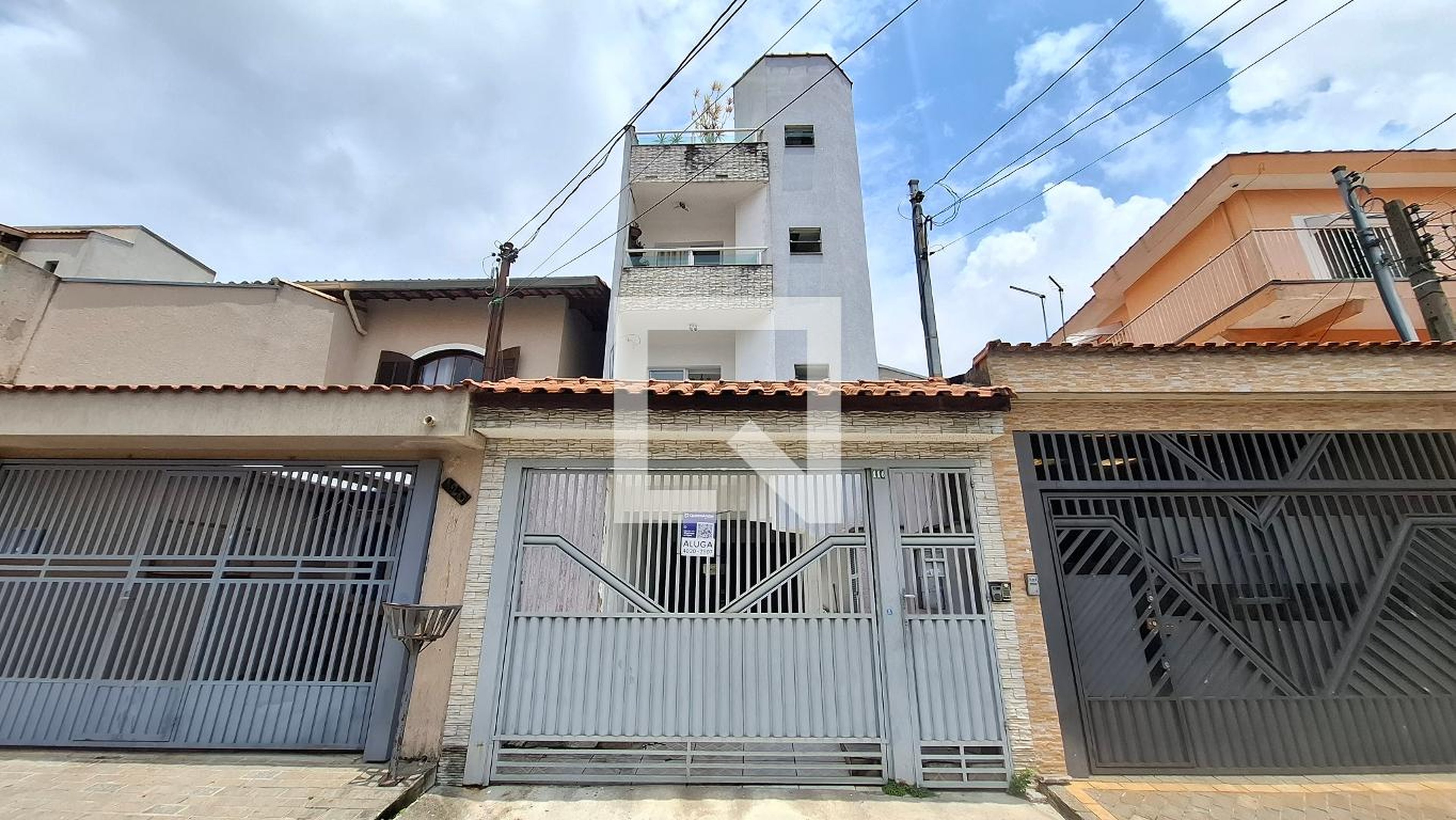 Fachada Condomínio em Rua Sergipe, 116