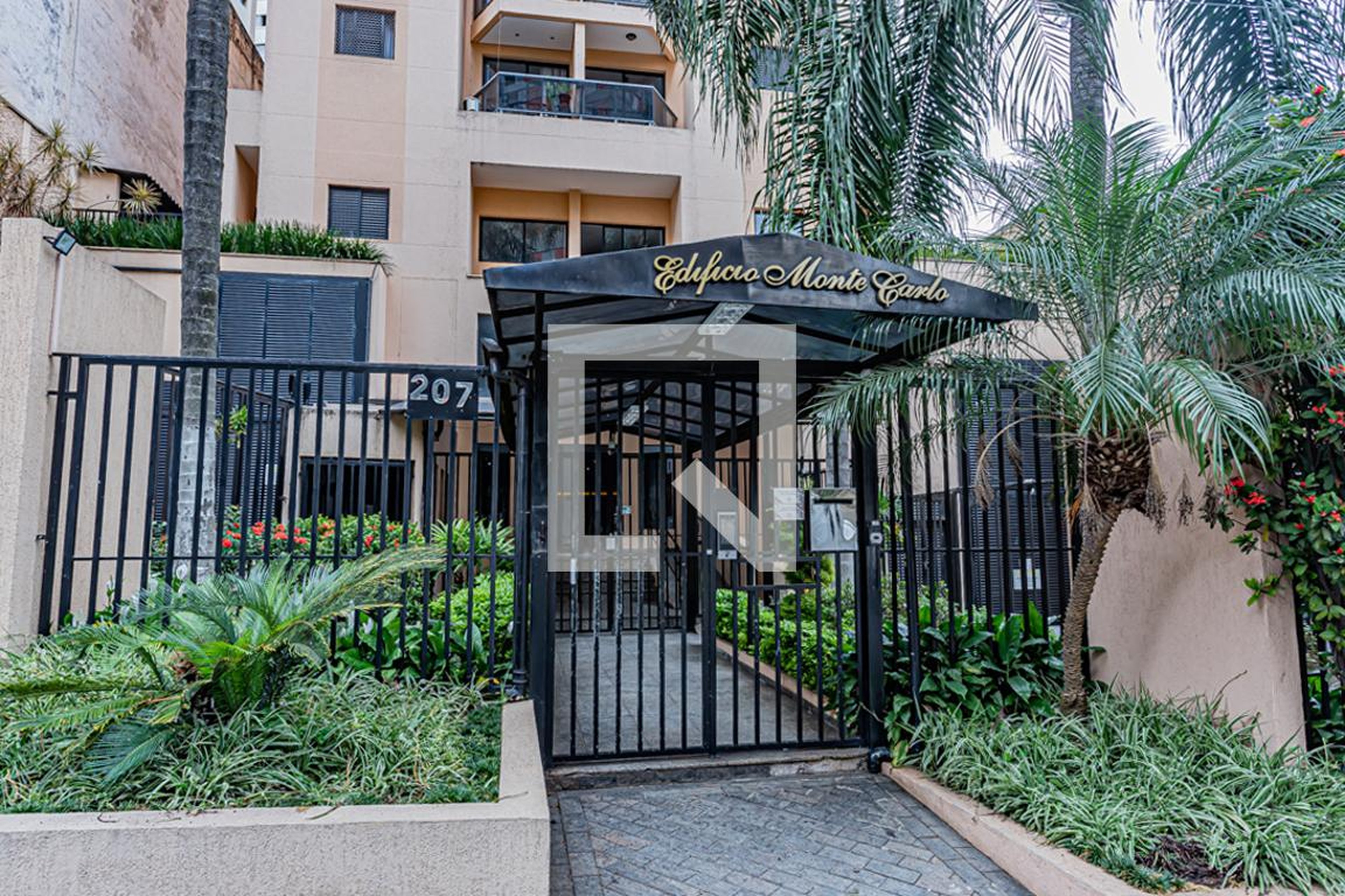 Fachada Condomínio Monte Carlo