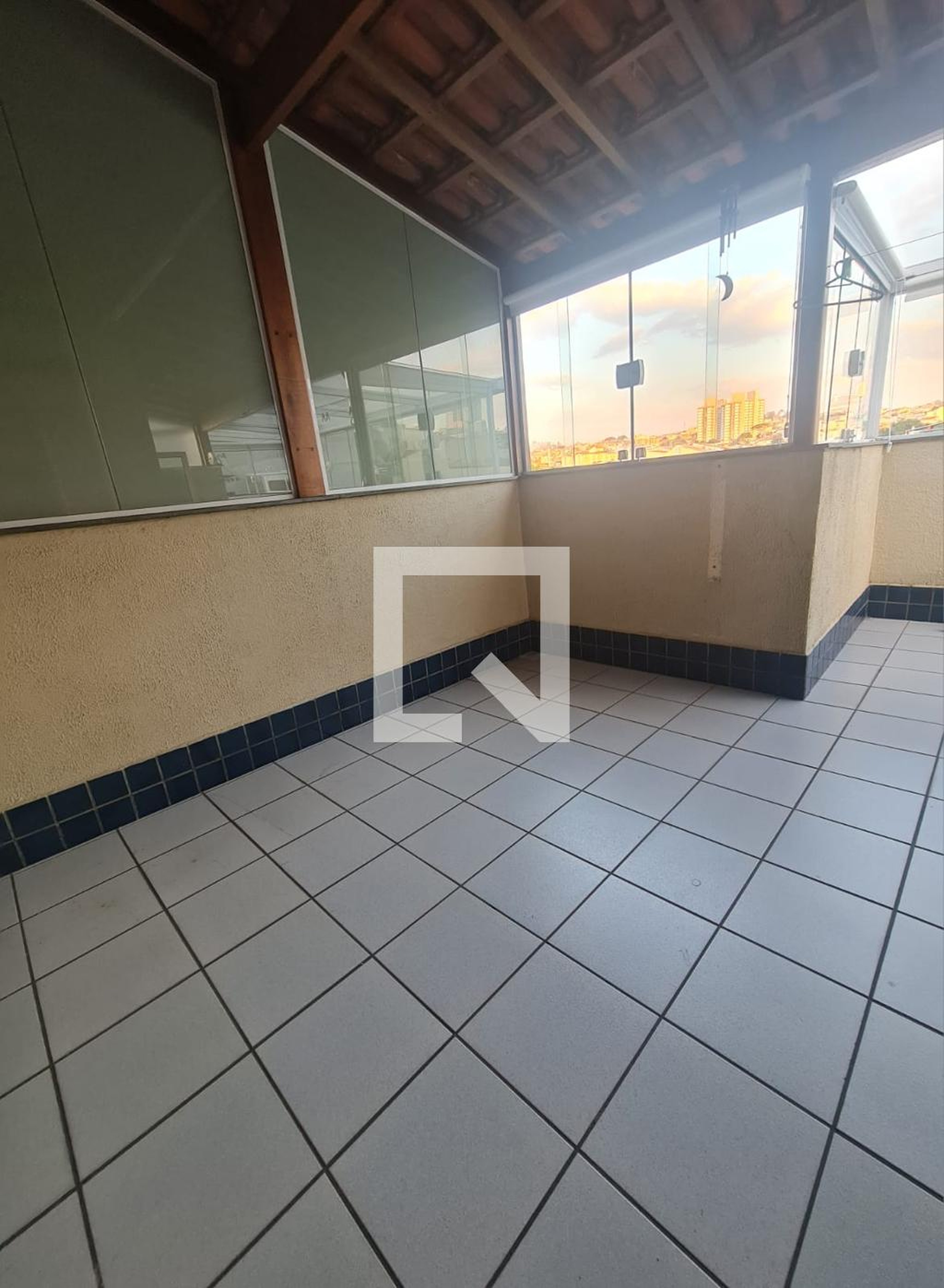 Área externa Condomínio em Rua Cisplatina, 790