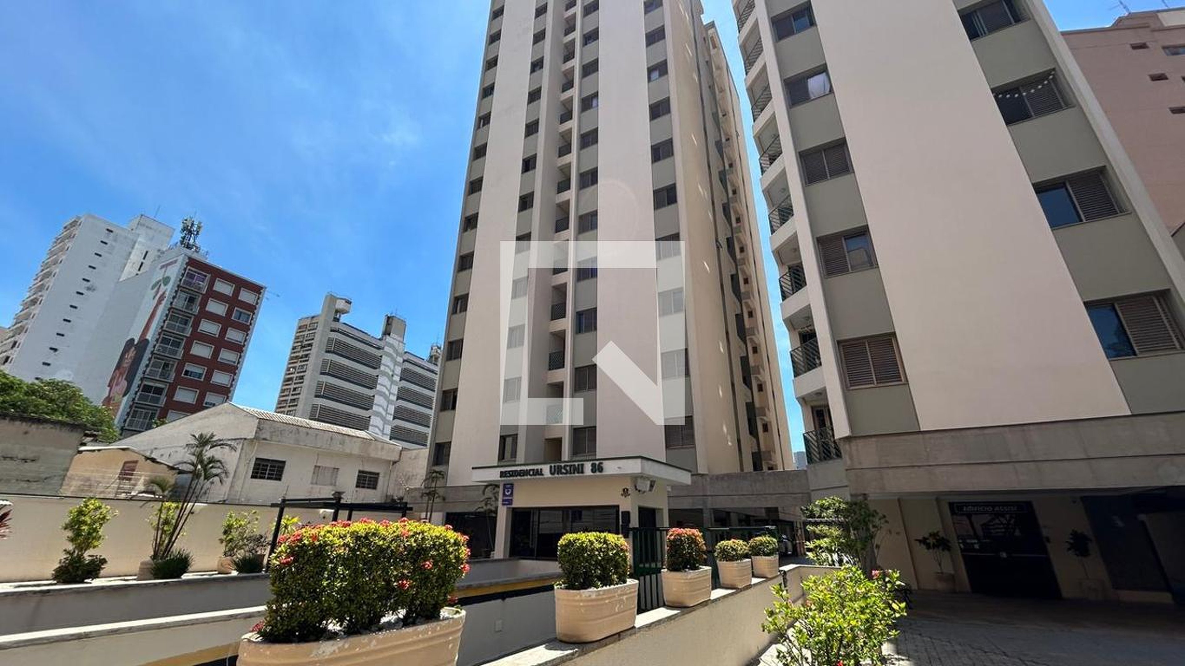 Fachada Condomínio Ursini