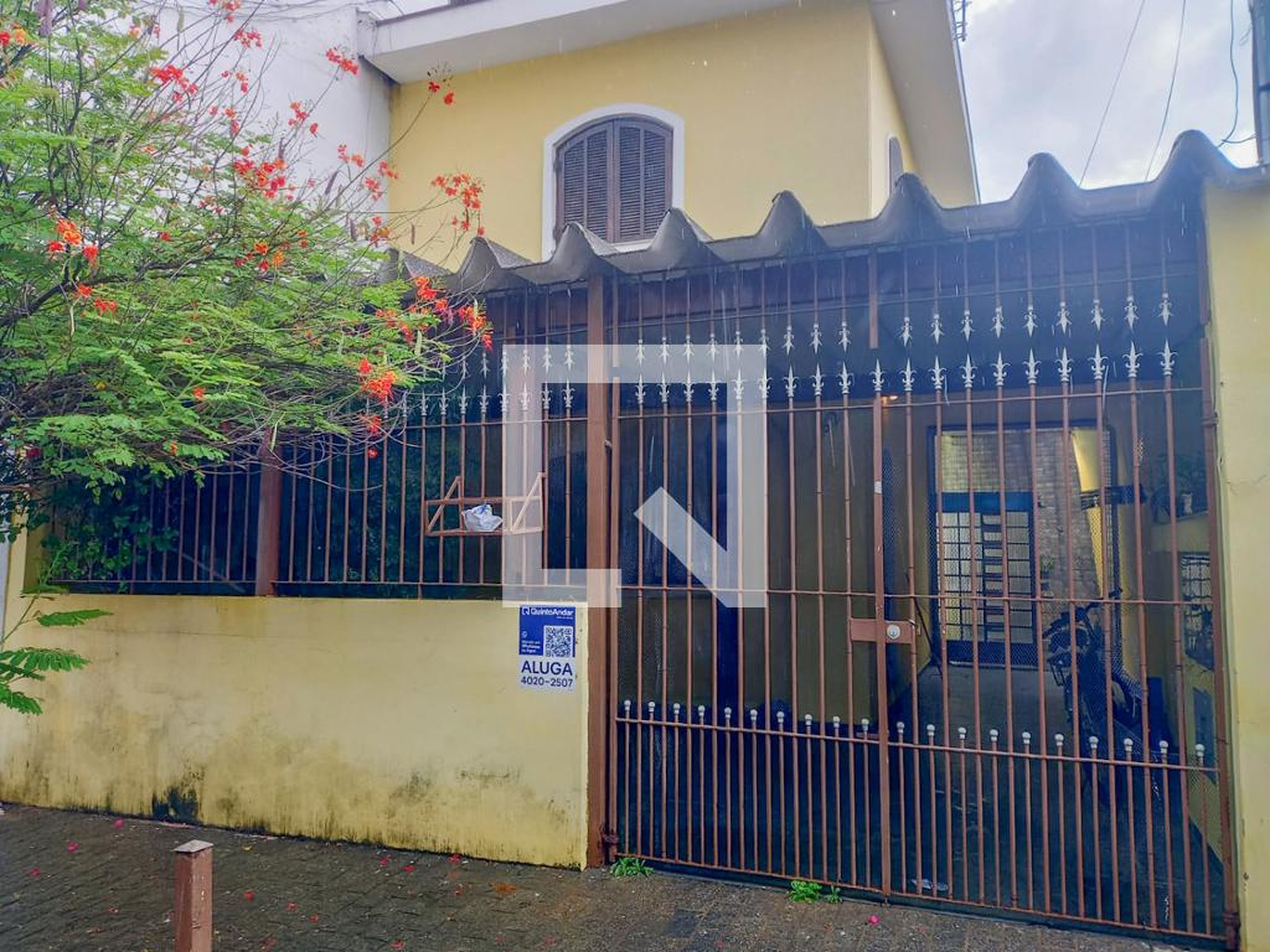 Fachada Condomínio em Rua Matias Guimarães, 62