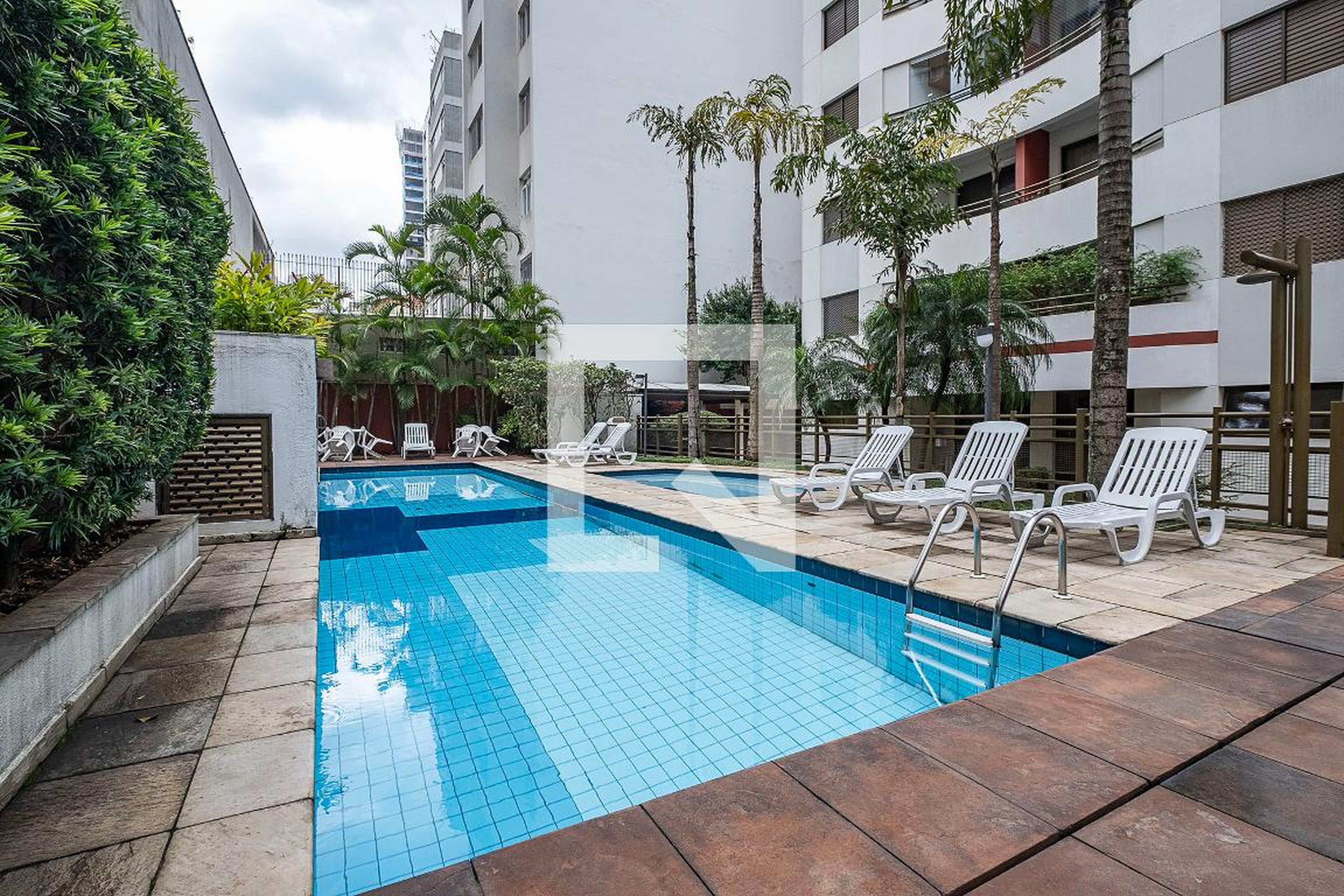 Piscina - Edifício New Classic