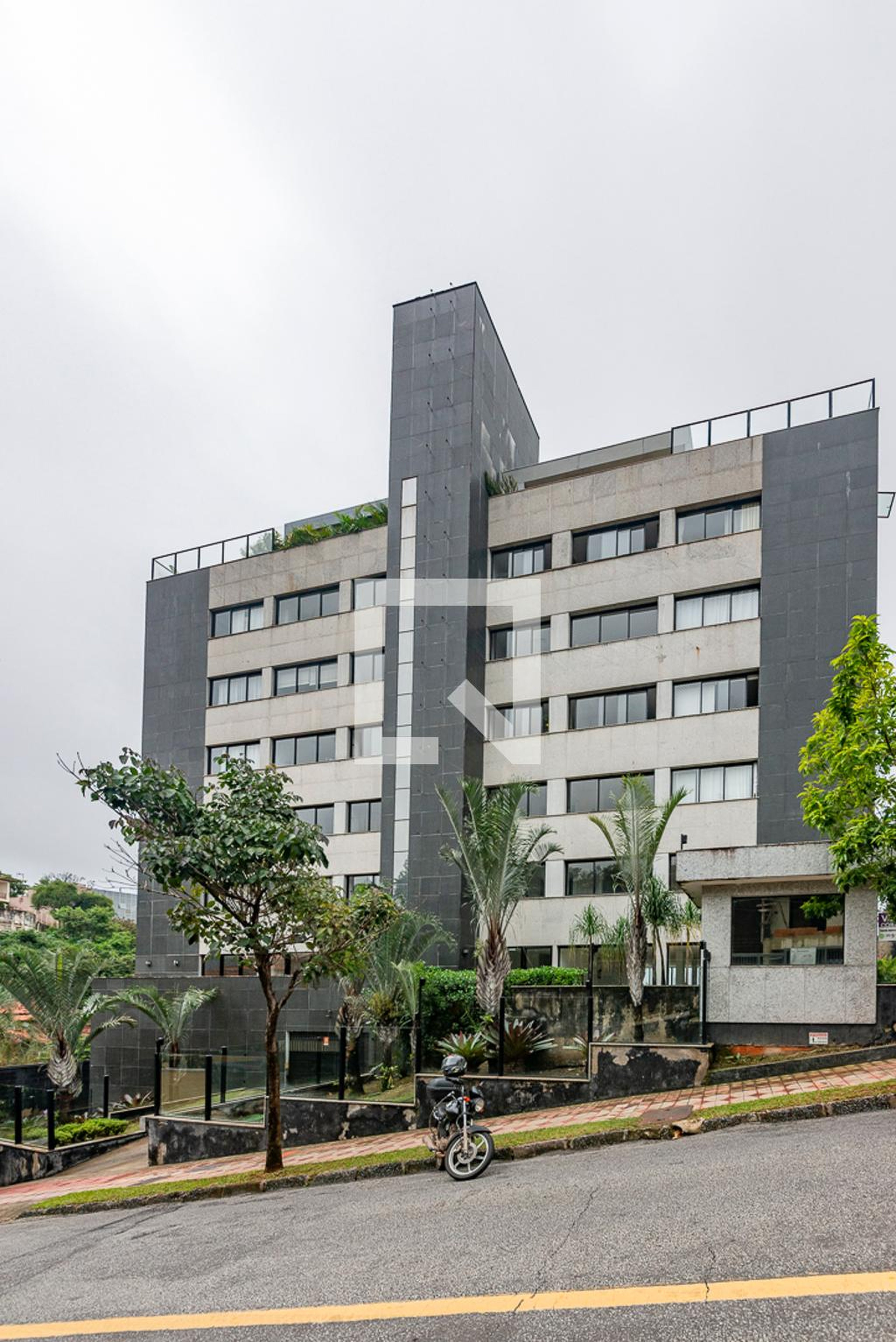 Fachada Edifício Van Gogh