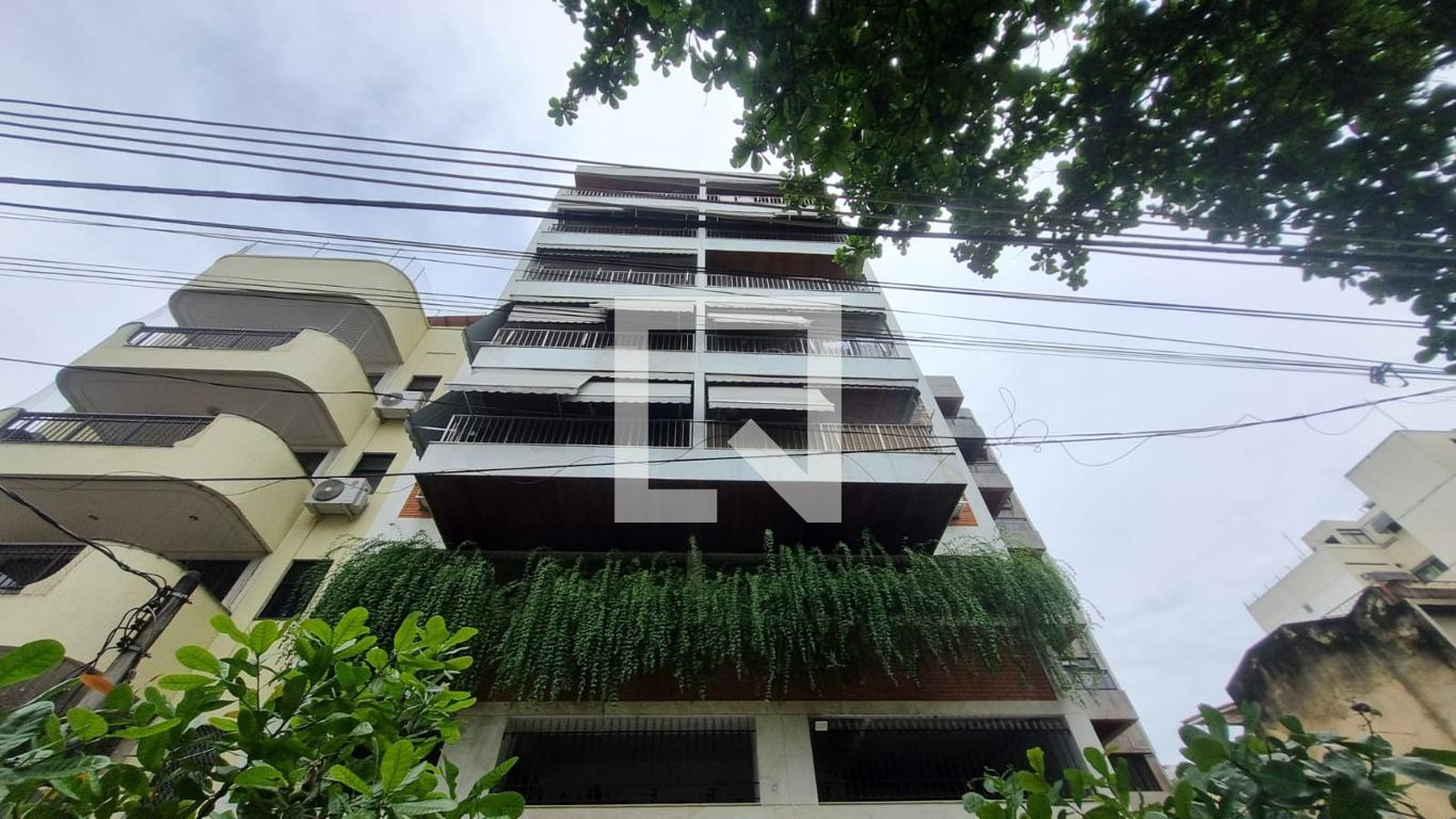 Fachada Condomínio Luna SKY