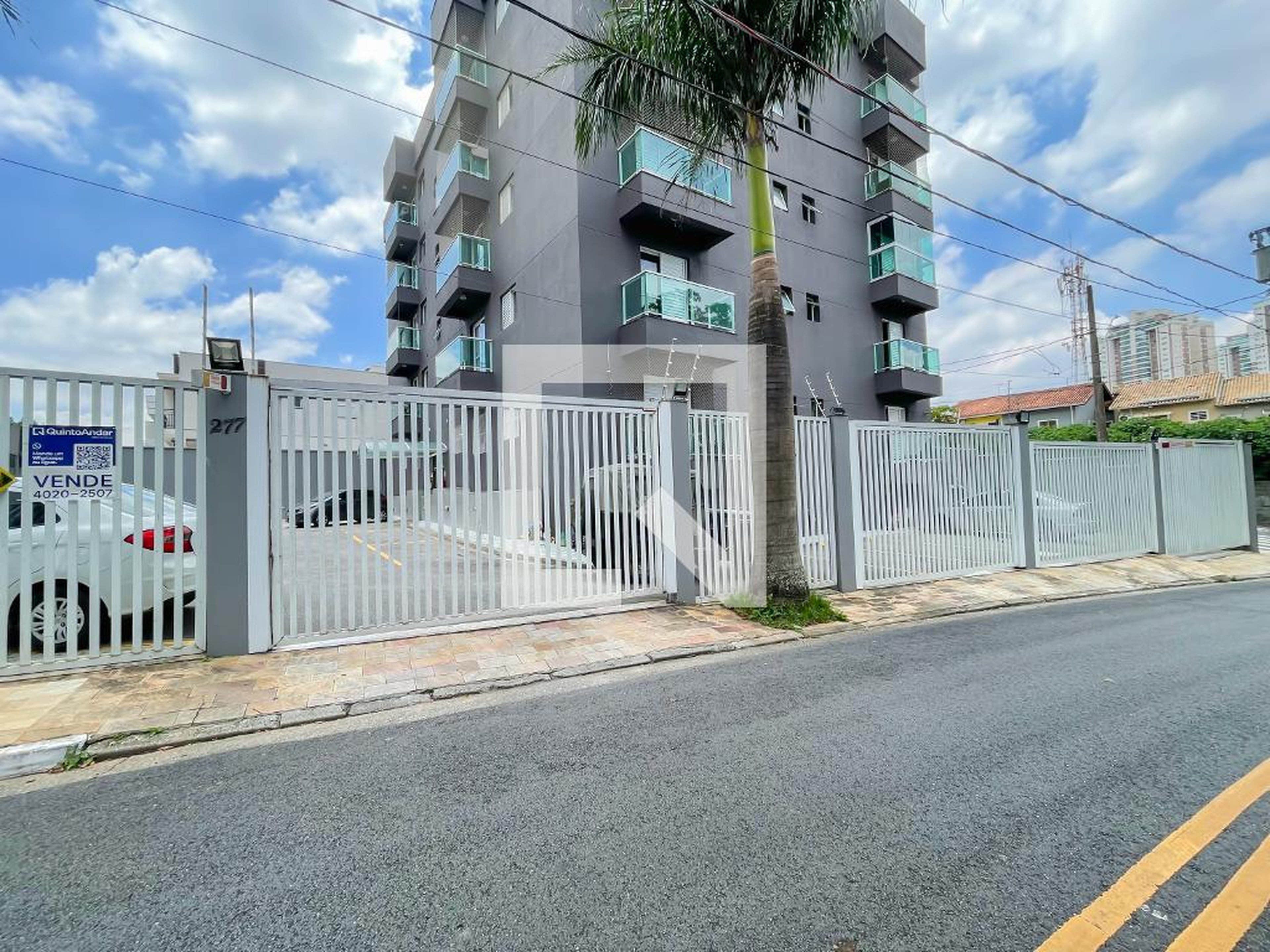 Fachada Condomínio Dirce Barros