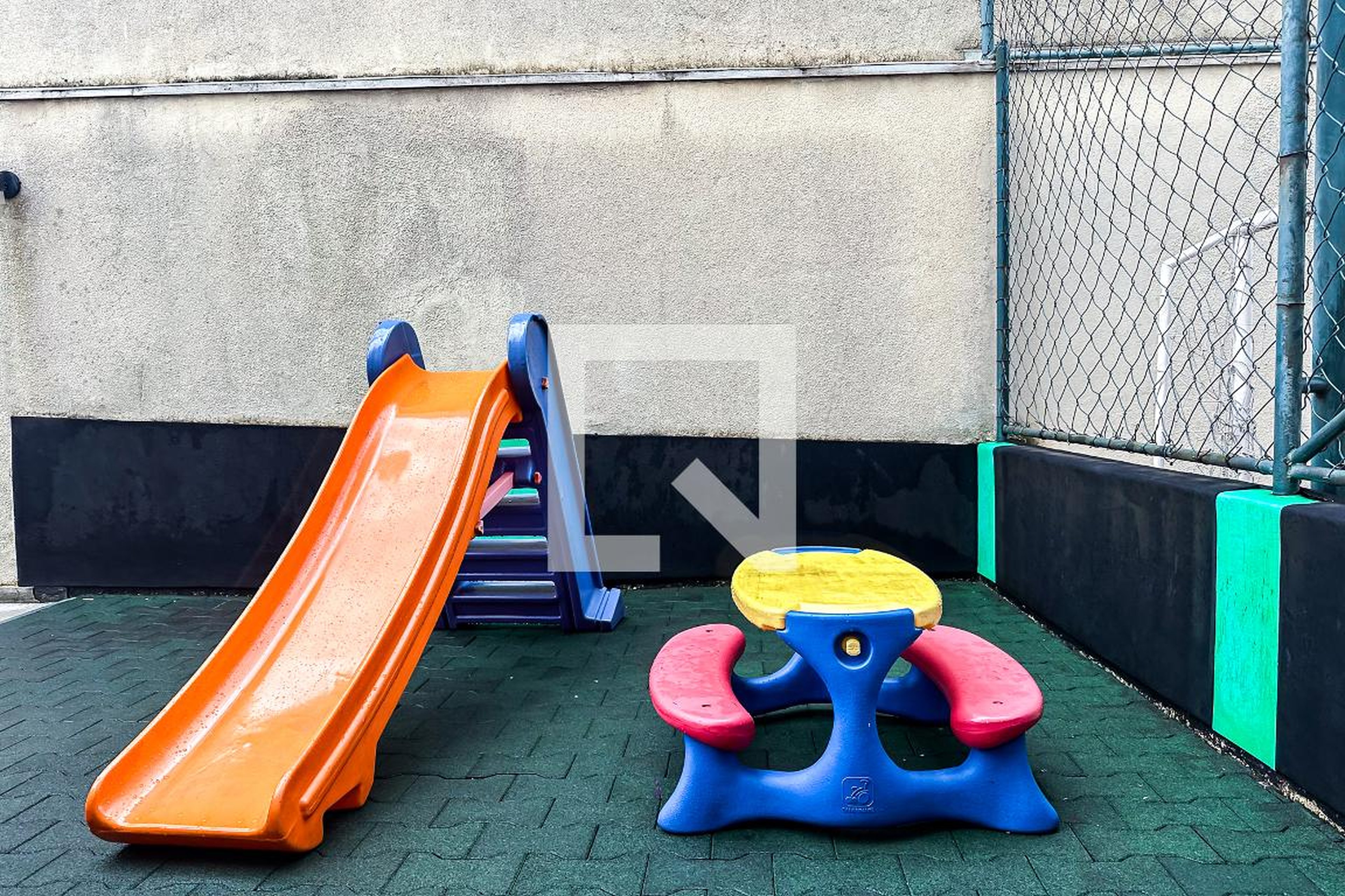 Playground - Edifício Dante Alighieri