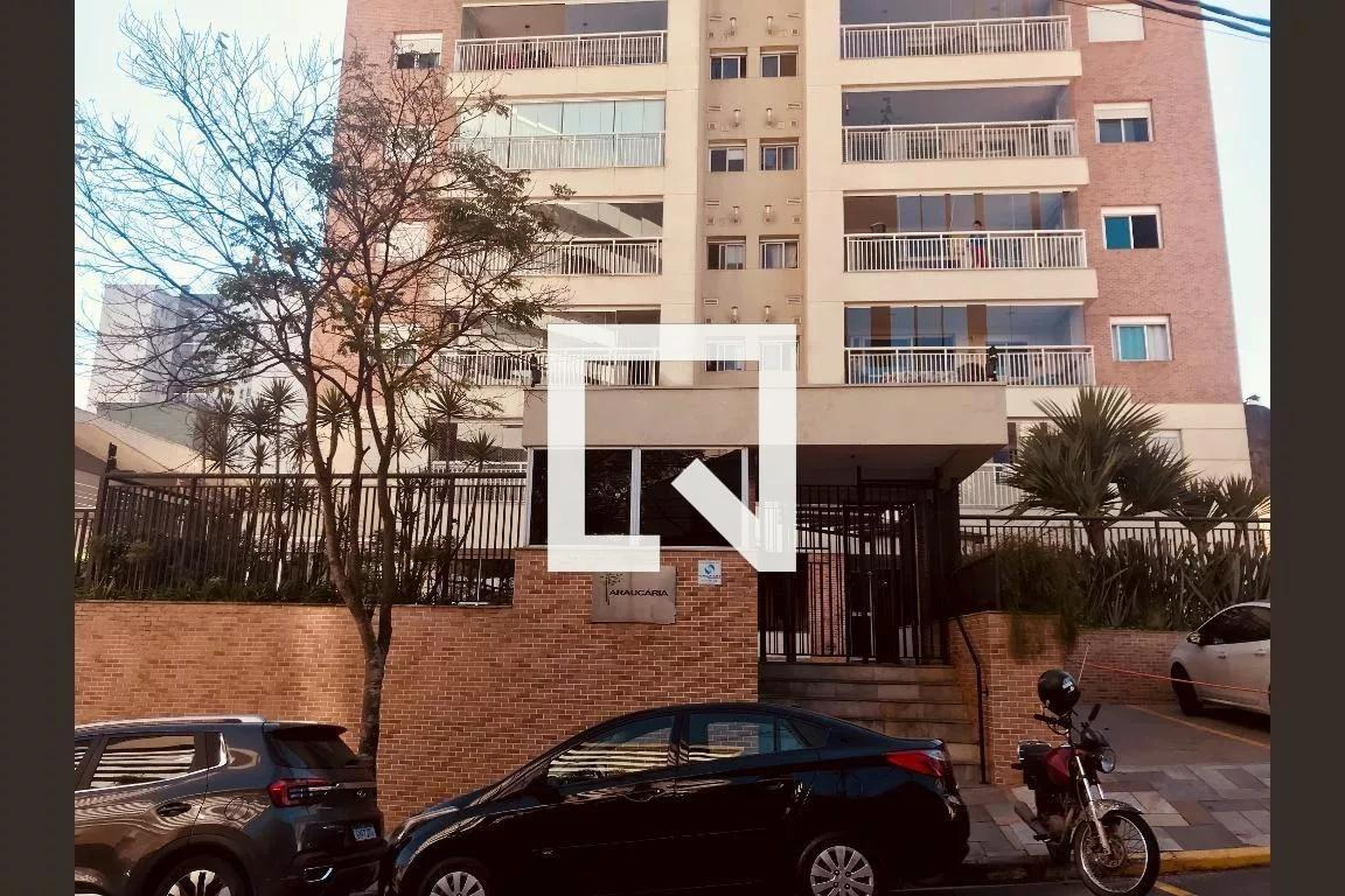 Fachada Residencial Araucária