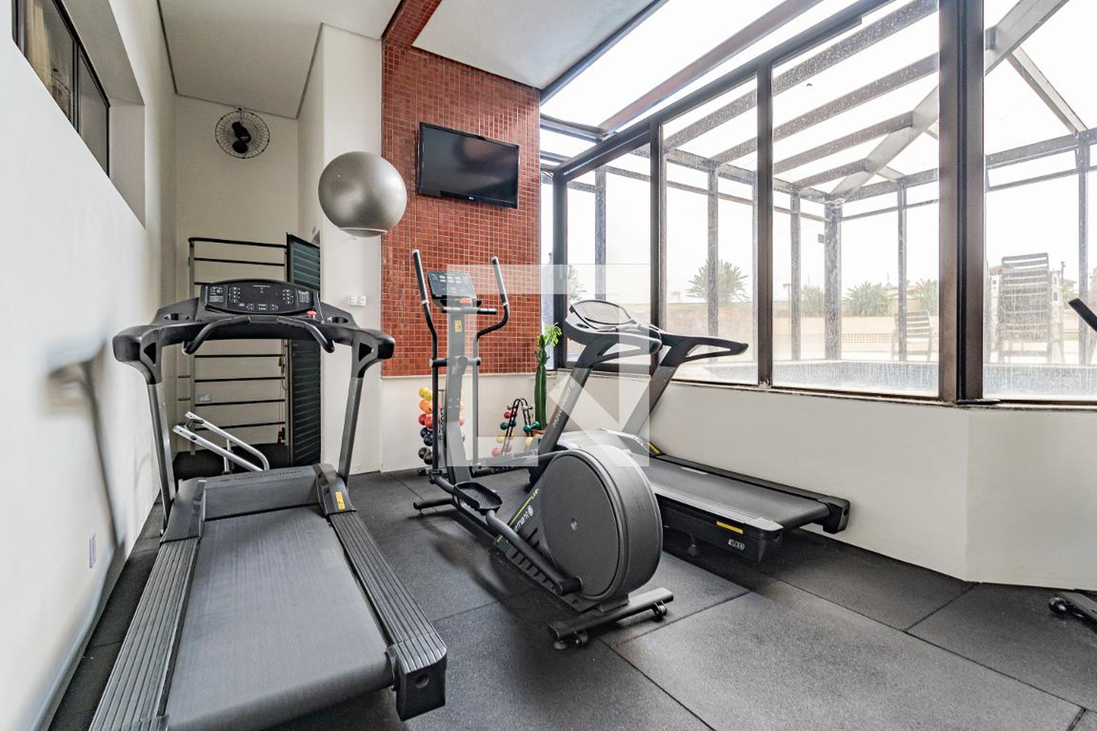 Academia - Edif Millennium Plaza