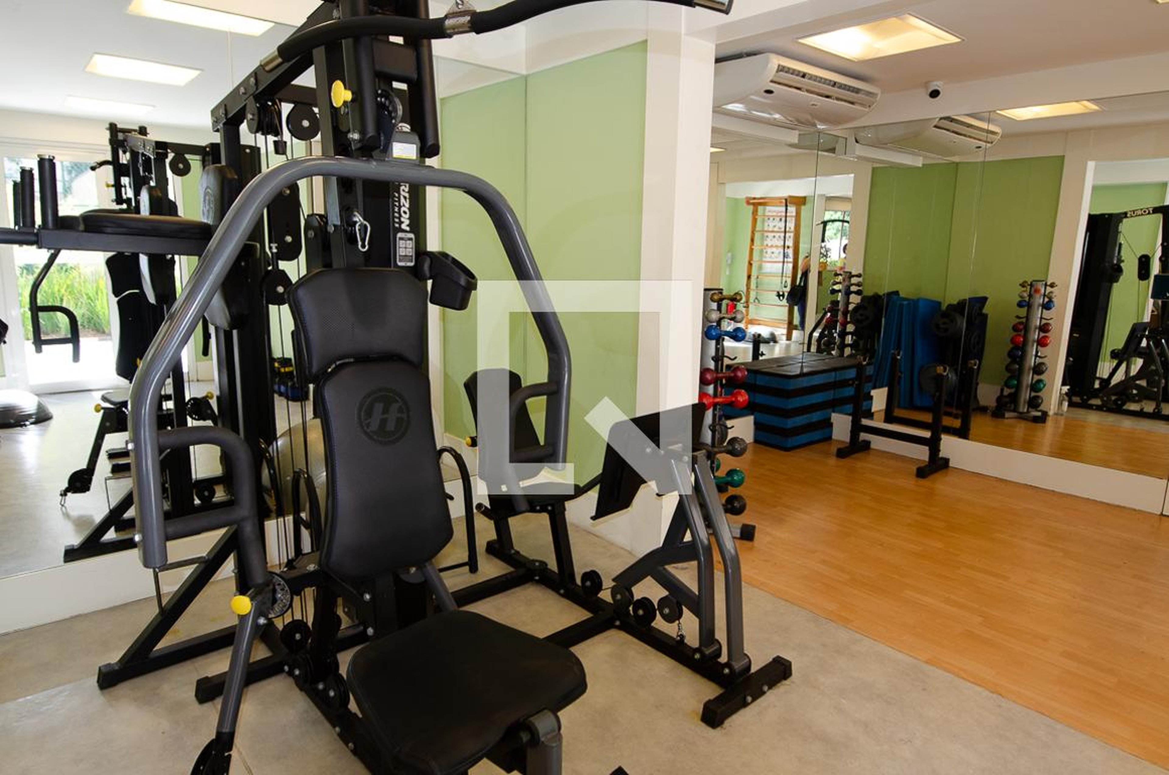 Academia - Luar do Pontal