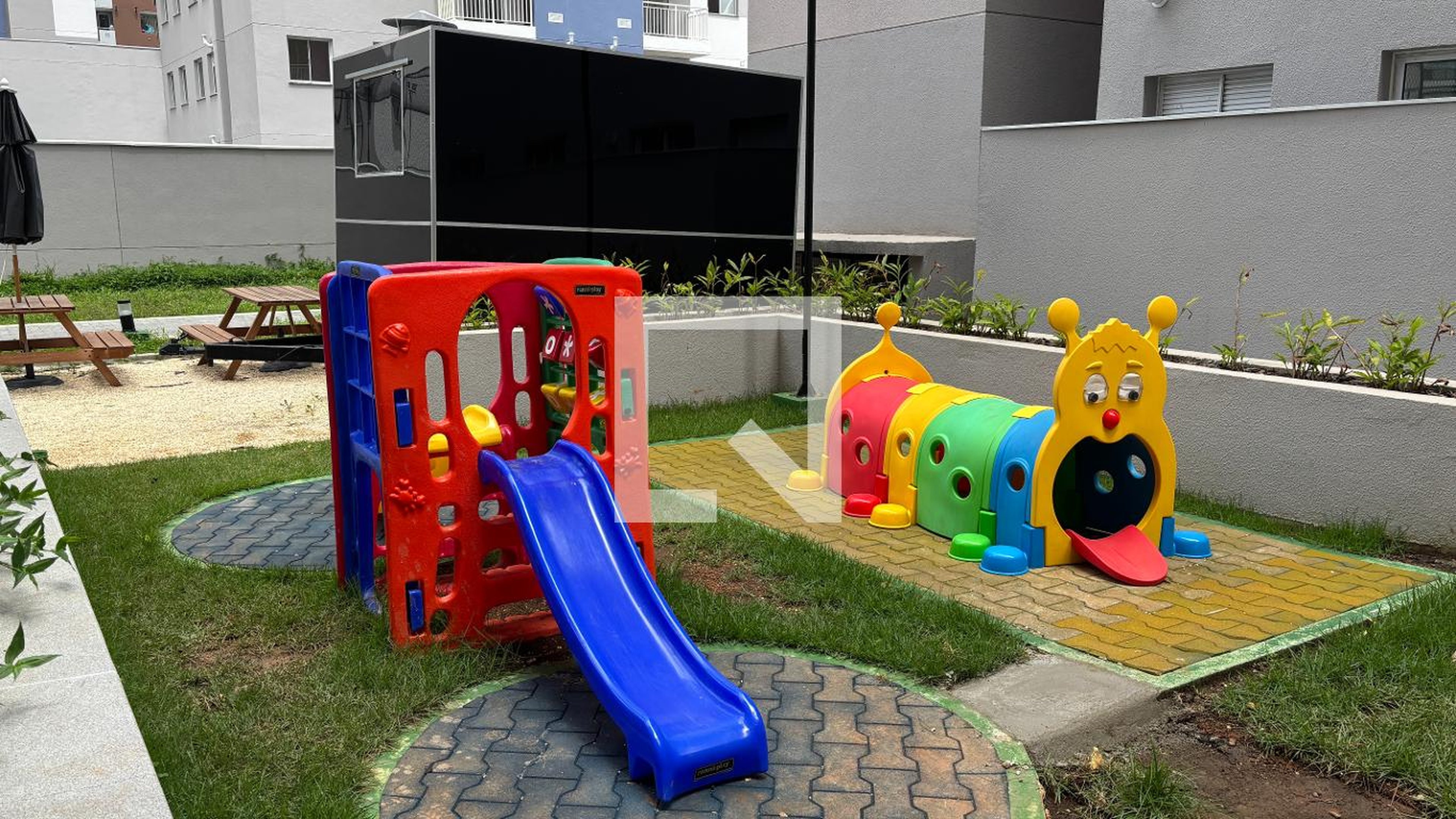 Playground - Cury Dez Jardim