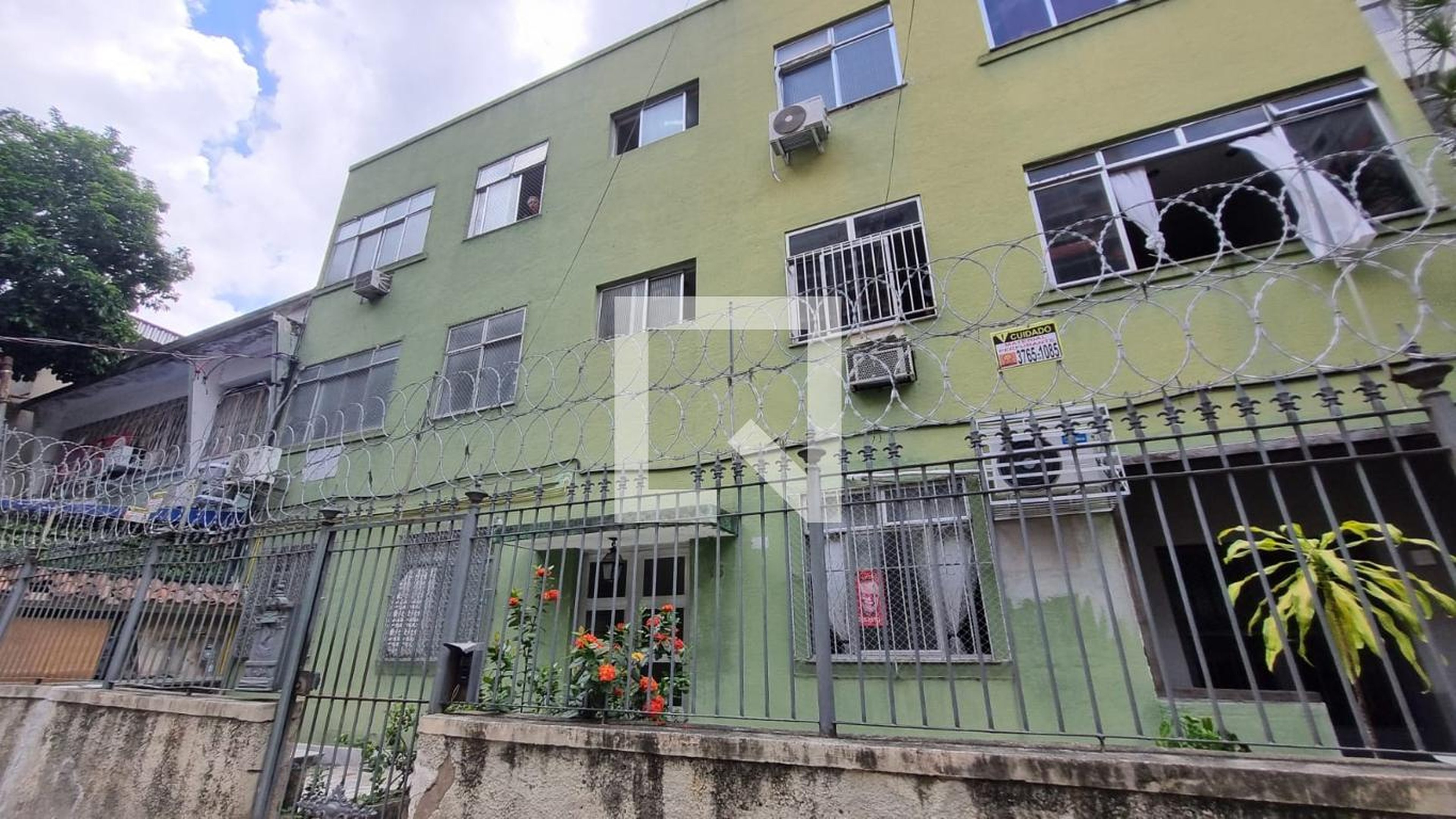 Fachada Condomínio em Rua Mario Barreto, 15