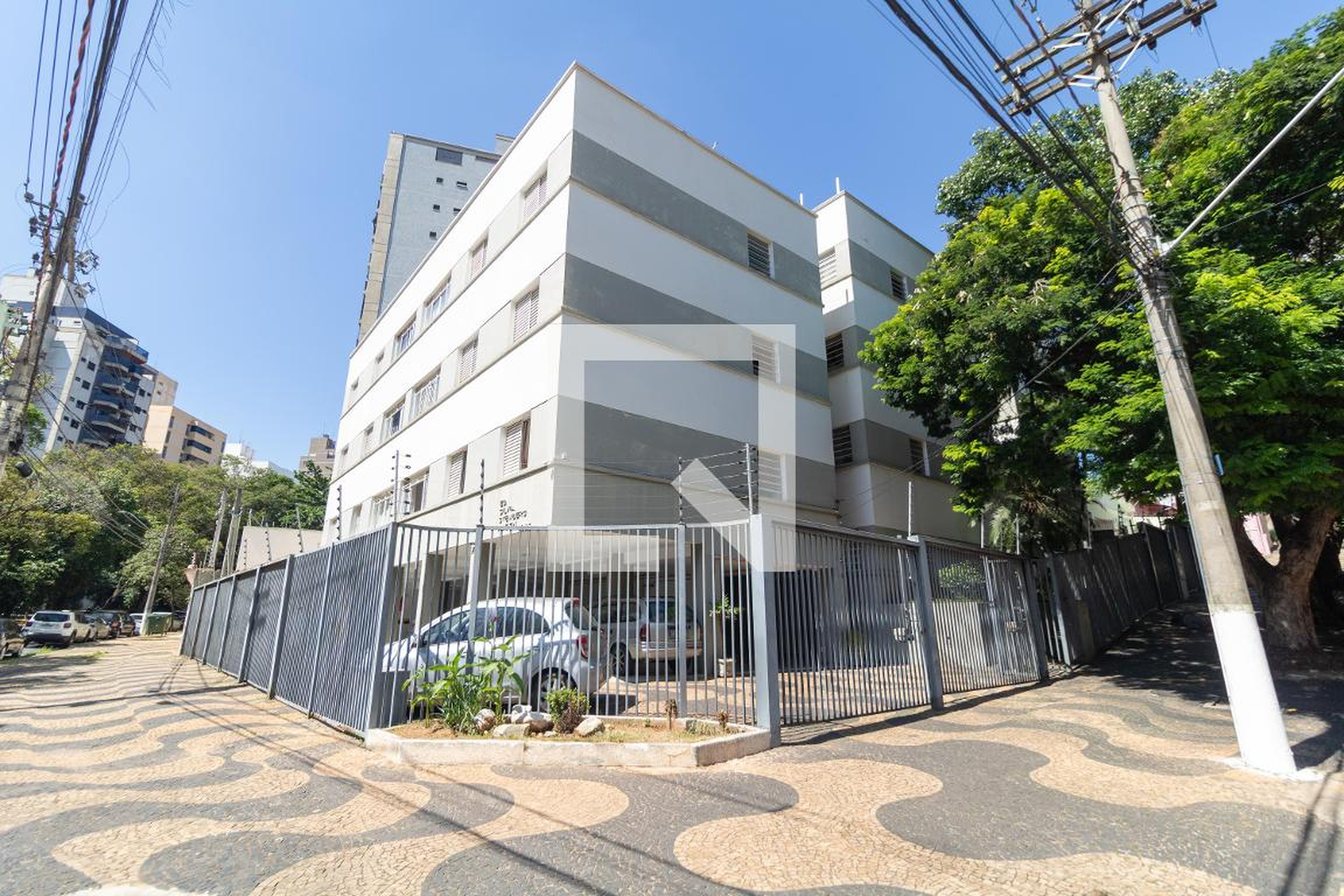 Fachada Edifício Silvia Raskim