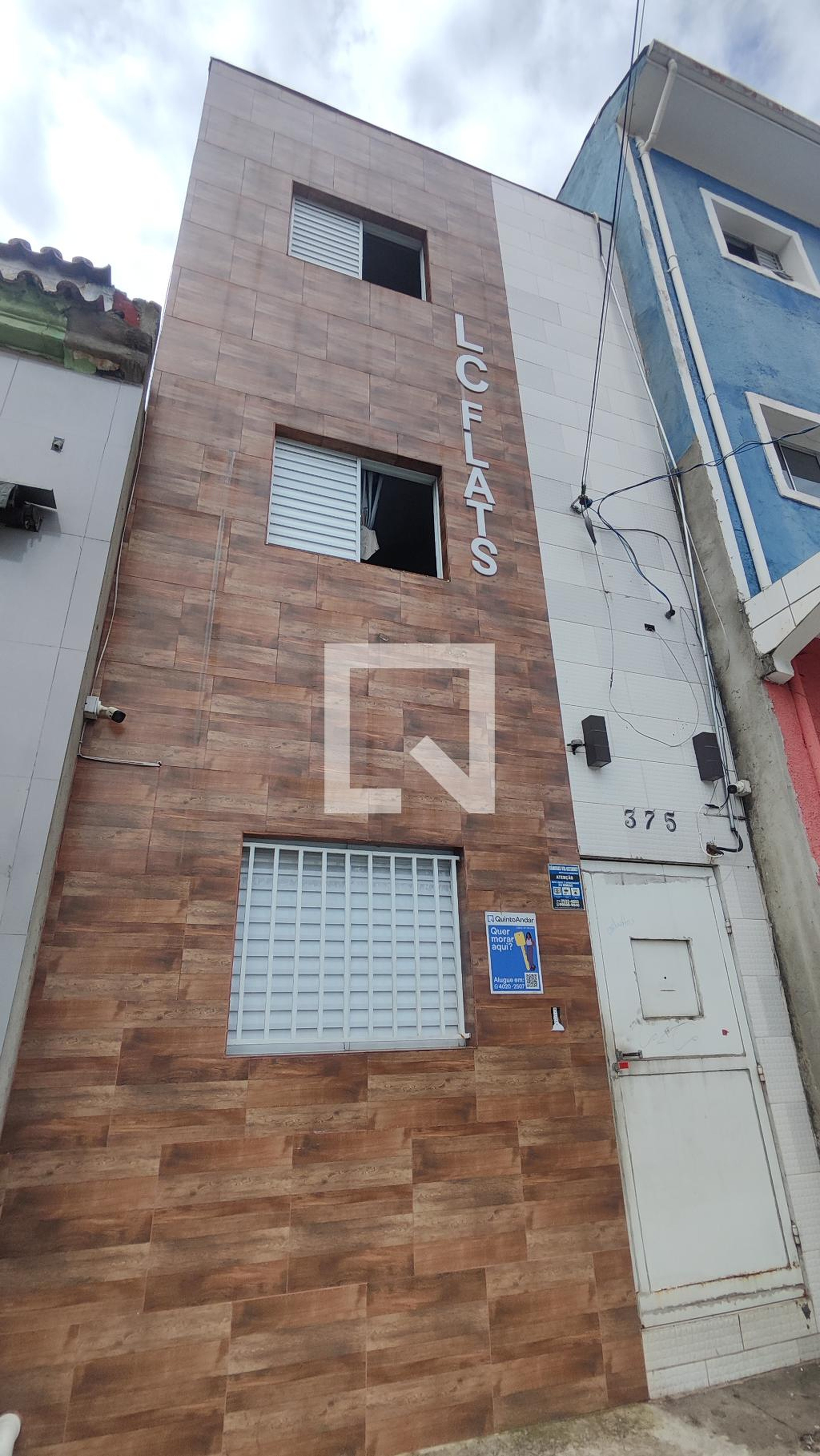 Fachada do Prédio Condomínio em Rua Darzan, 375