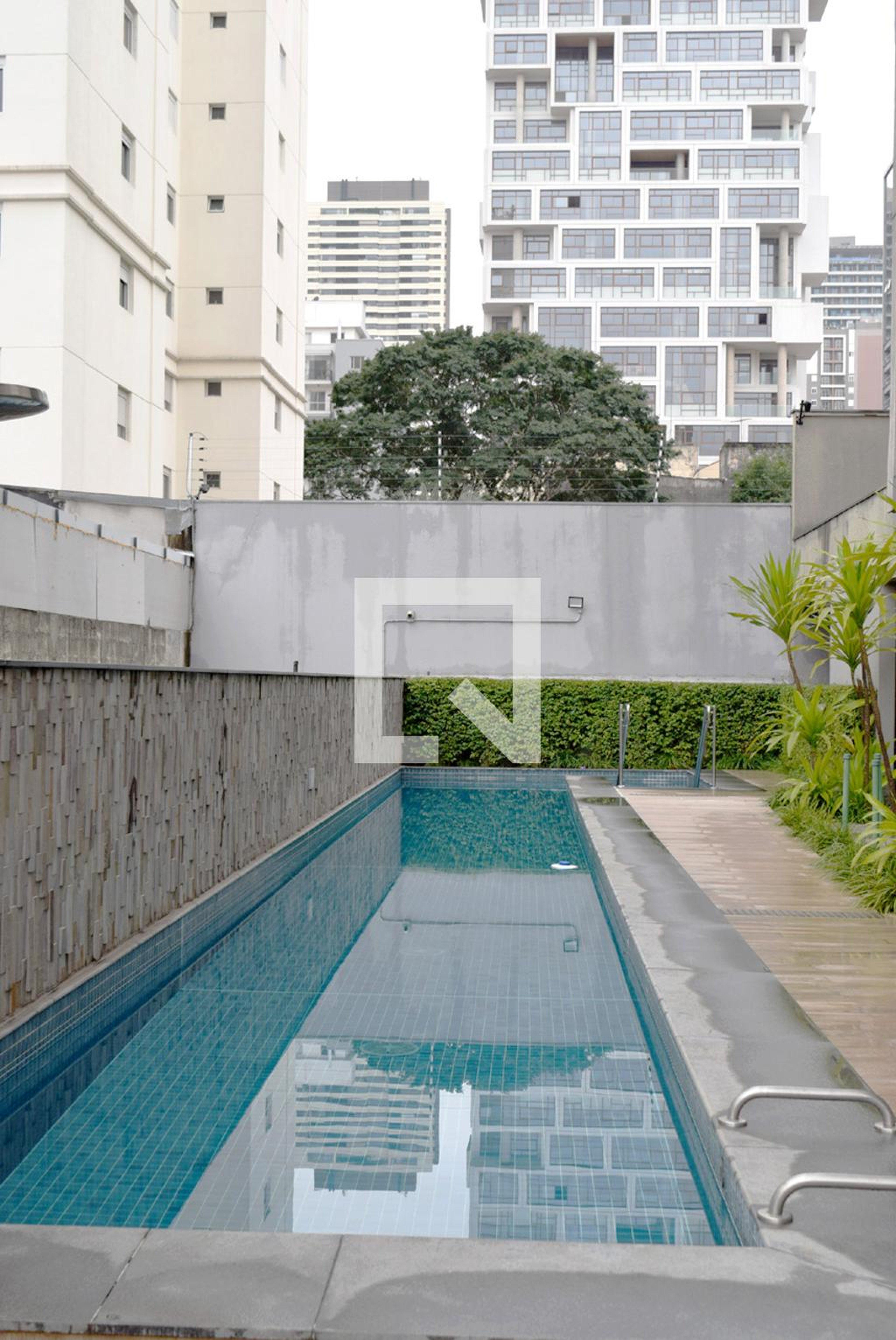 Piscina - You, Pinheiros (Cardeal)