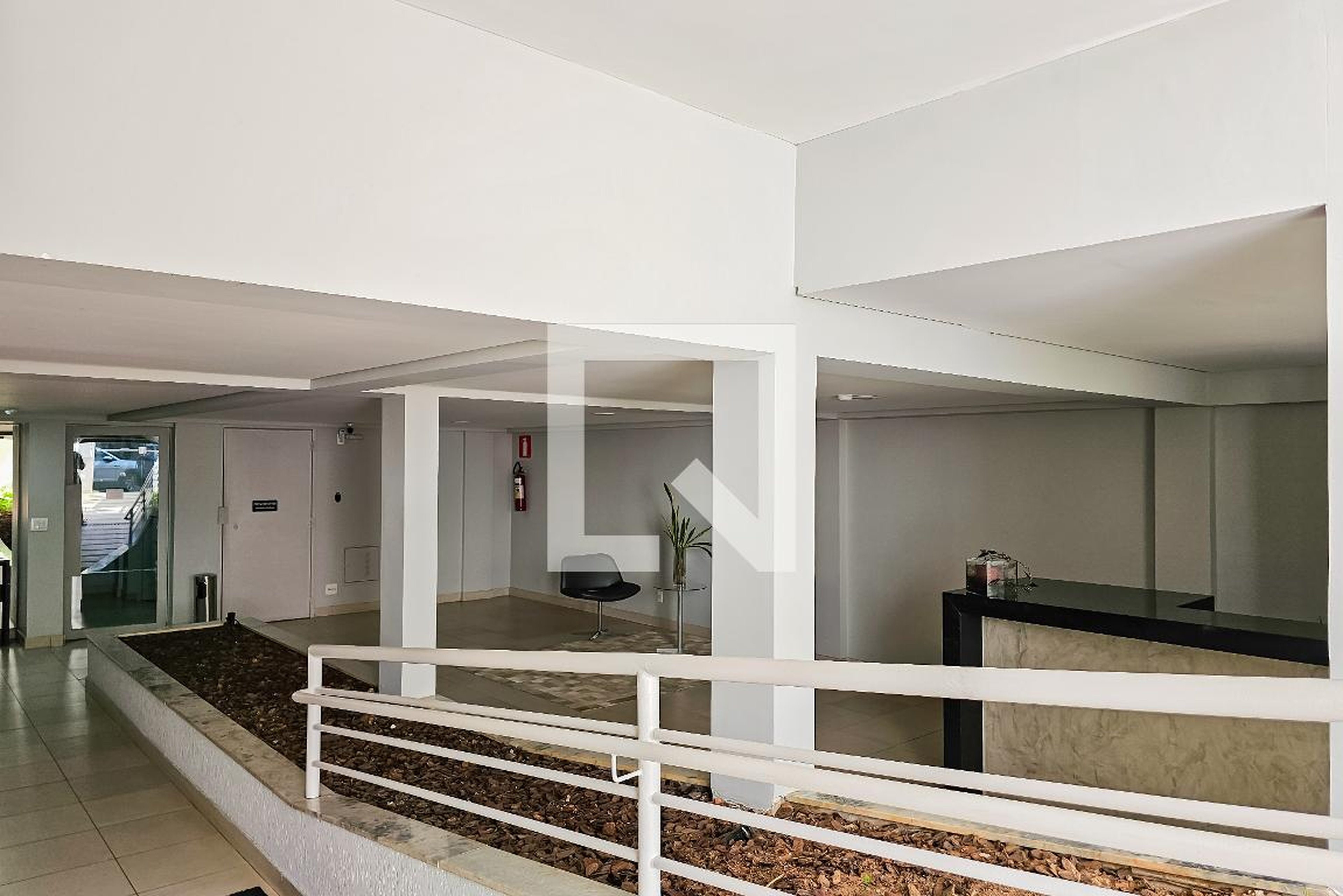 Hall de entrada - Ed. Vila Sovoye