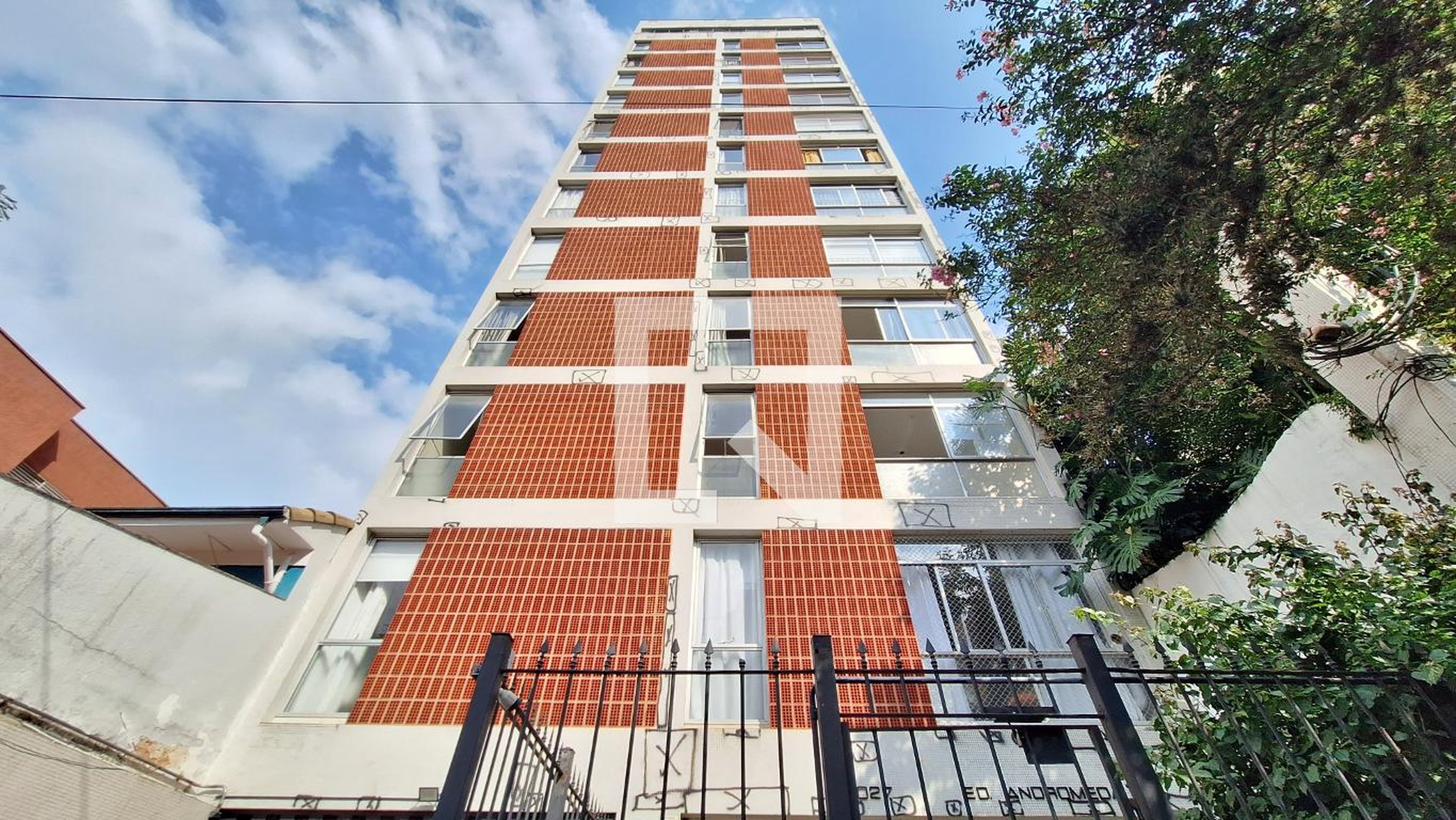 Fachada Condomínio Andrômeda