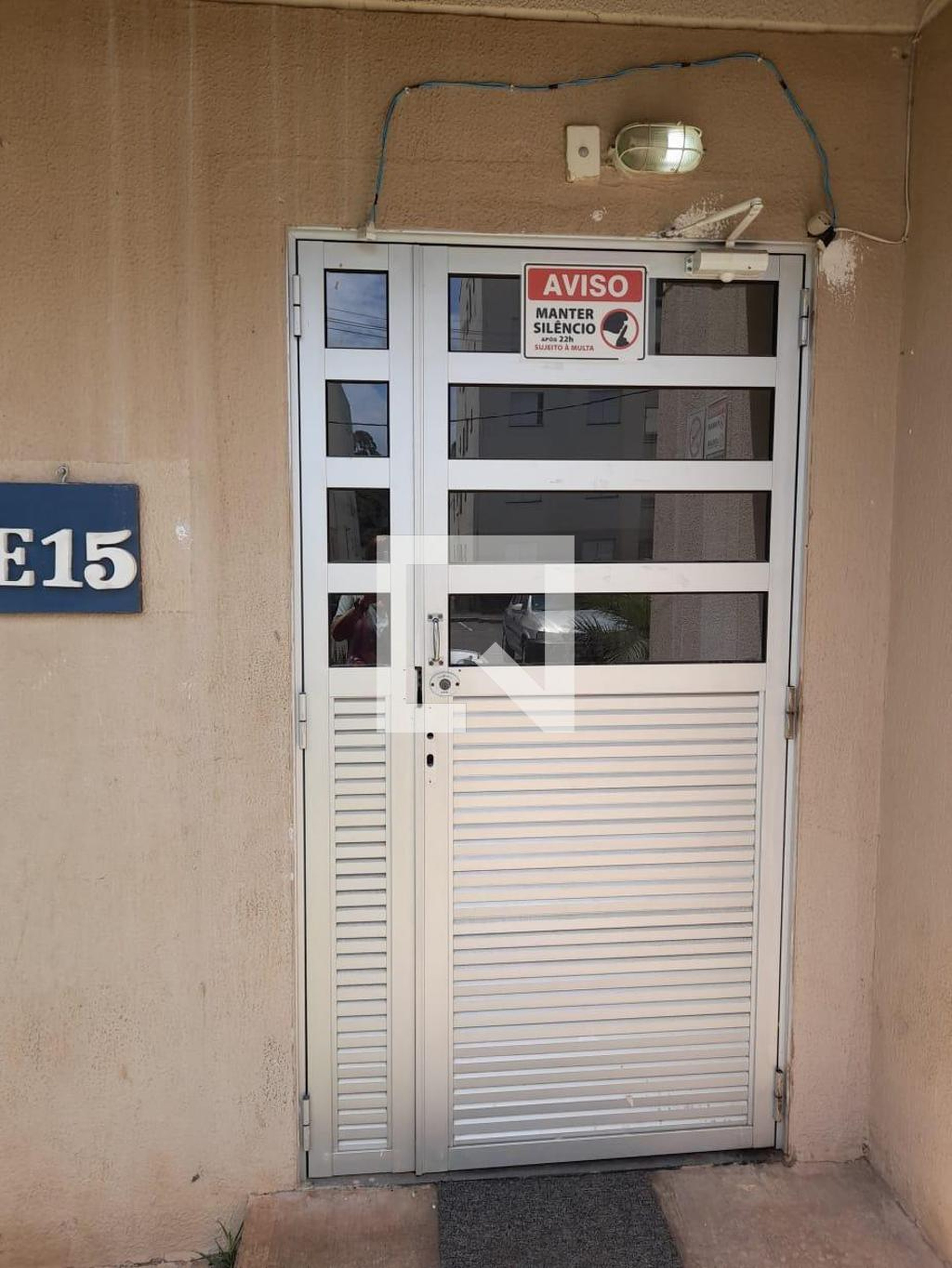 Área externa Condomínio em Estrada Takashi Kobata, 653