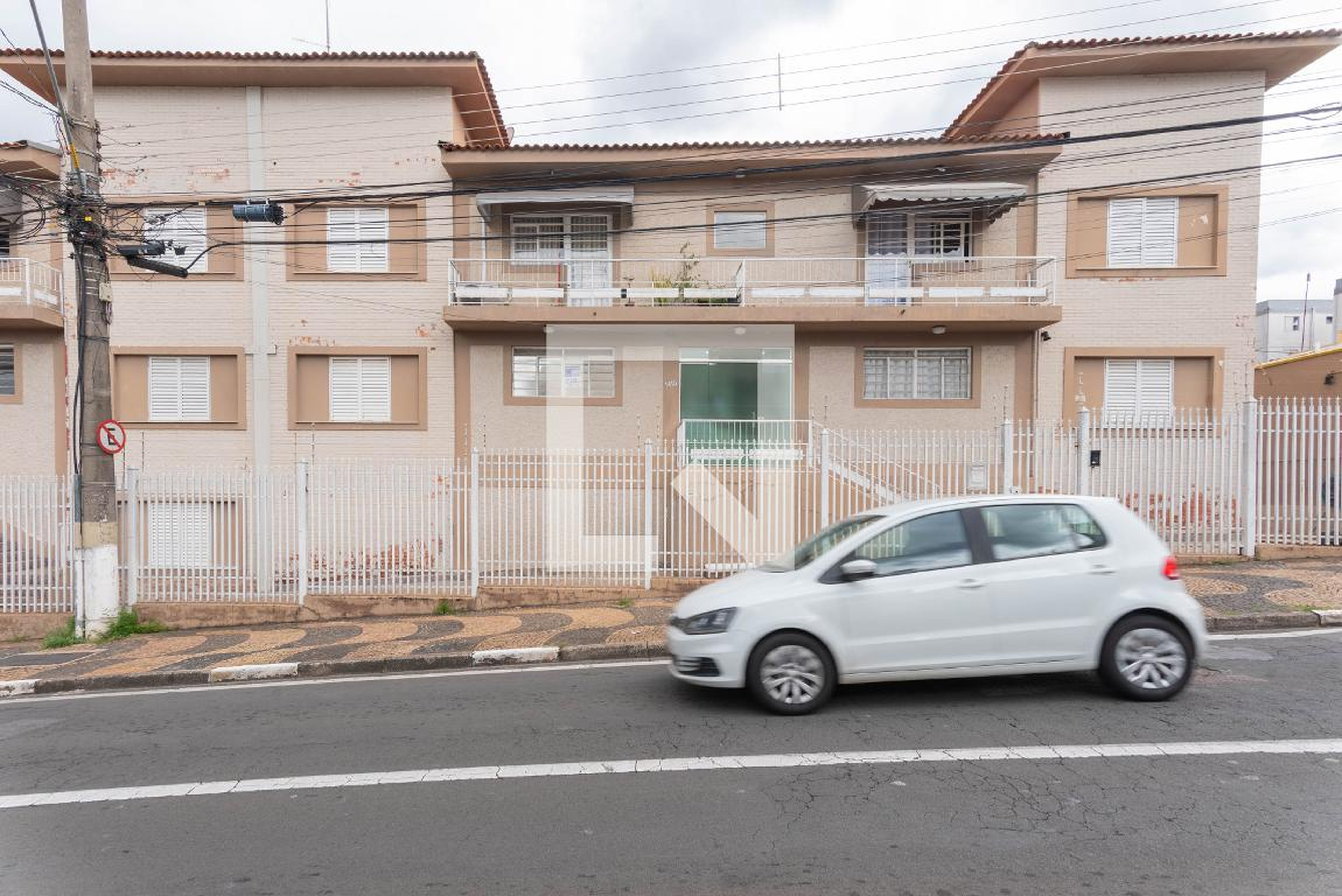 Fachada do Prédio Condomínio Torre 2  Terreo