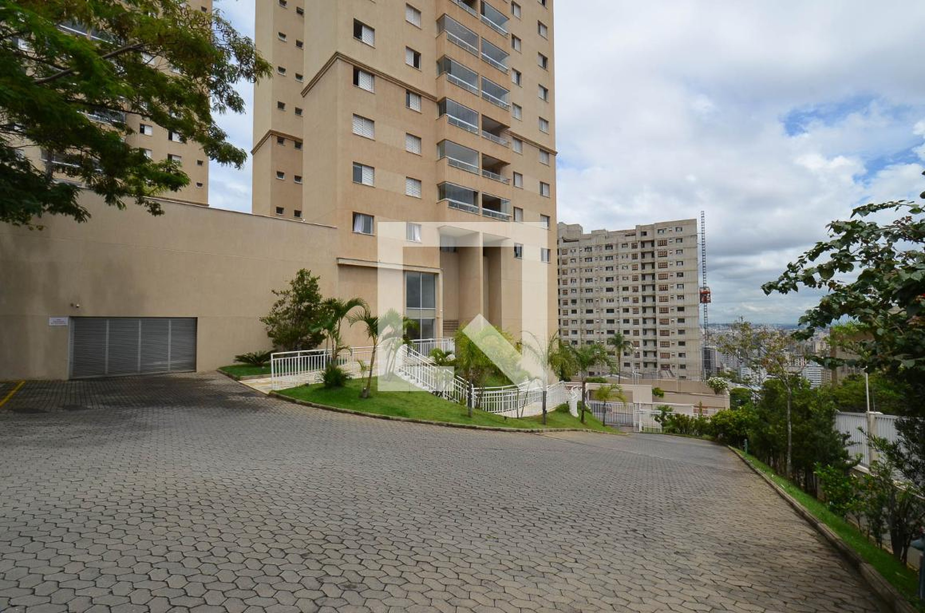 Fachada Condomínio Varanda da Serra