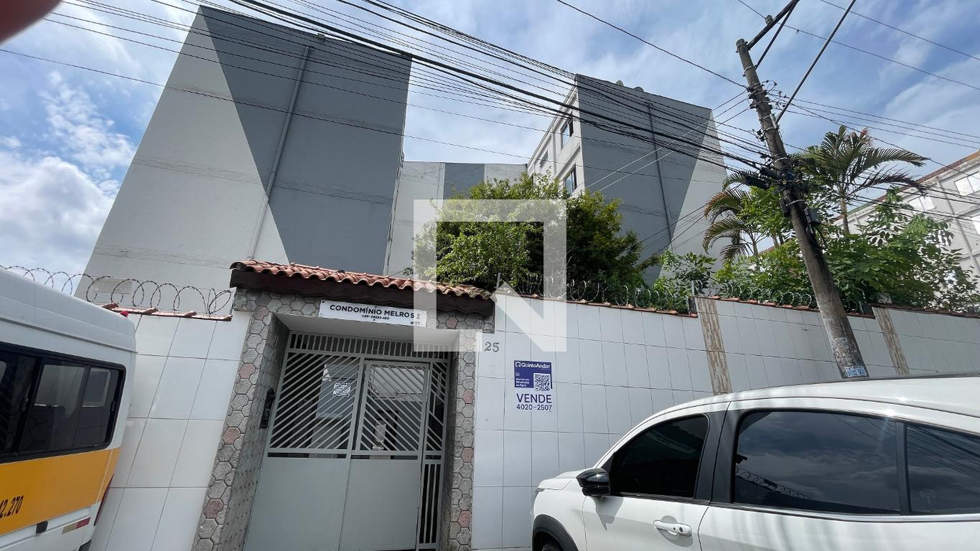 Fachada do Prédio Condomínio em Rua Poesia do Sertão, 25