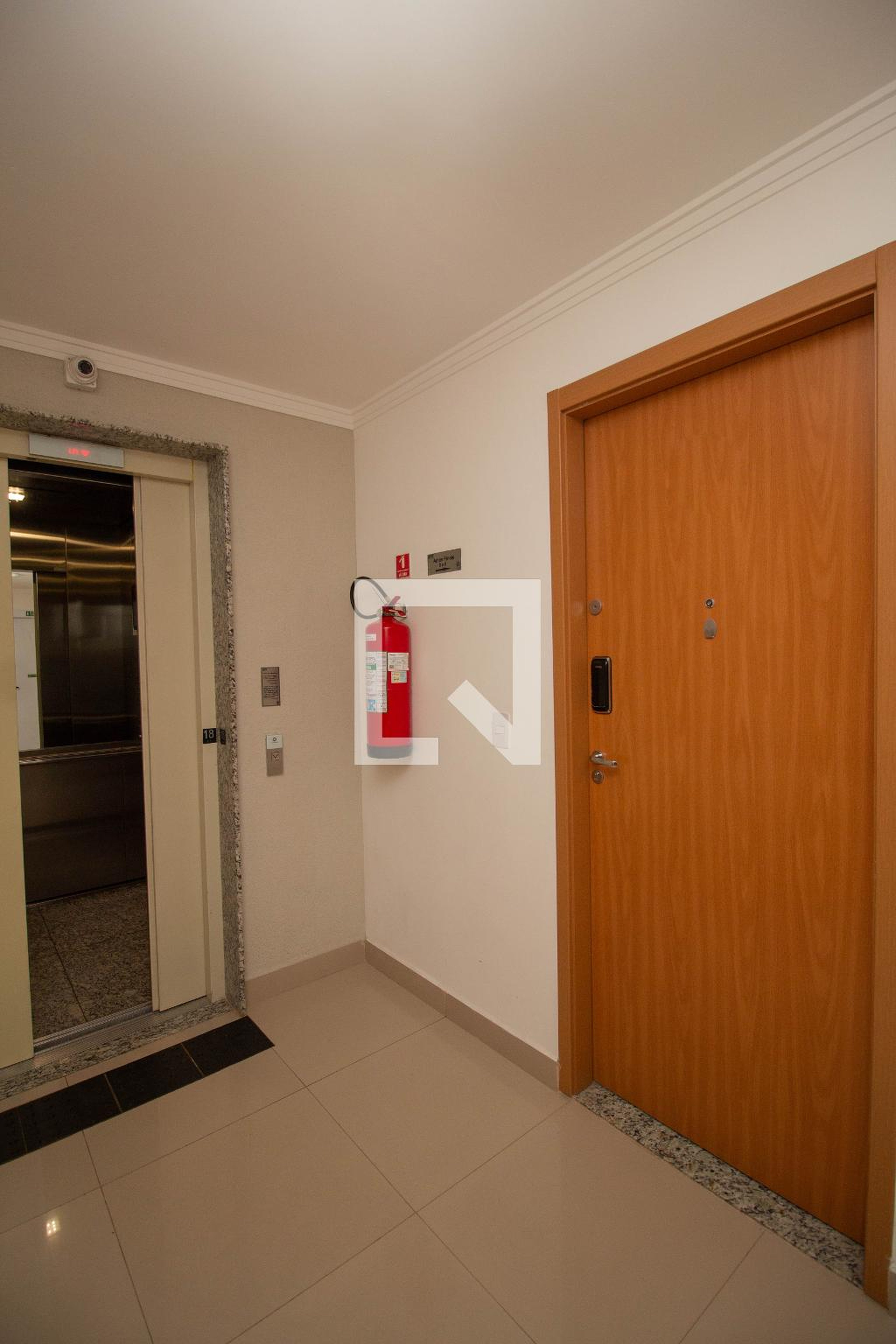 Hall de entrada - Spazio Jardins da Orla