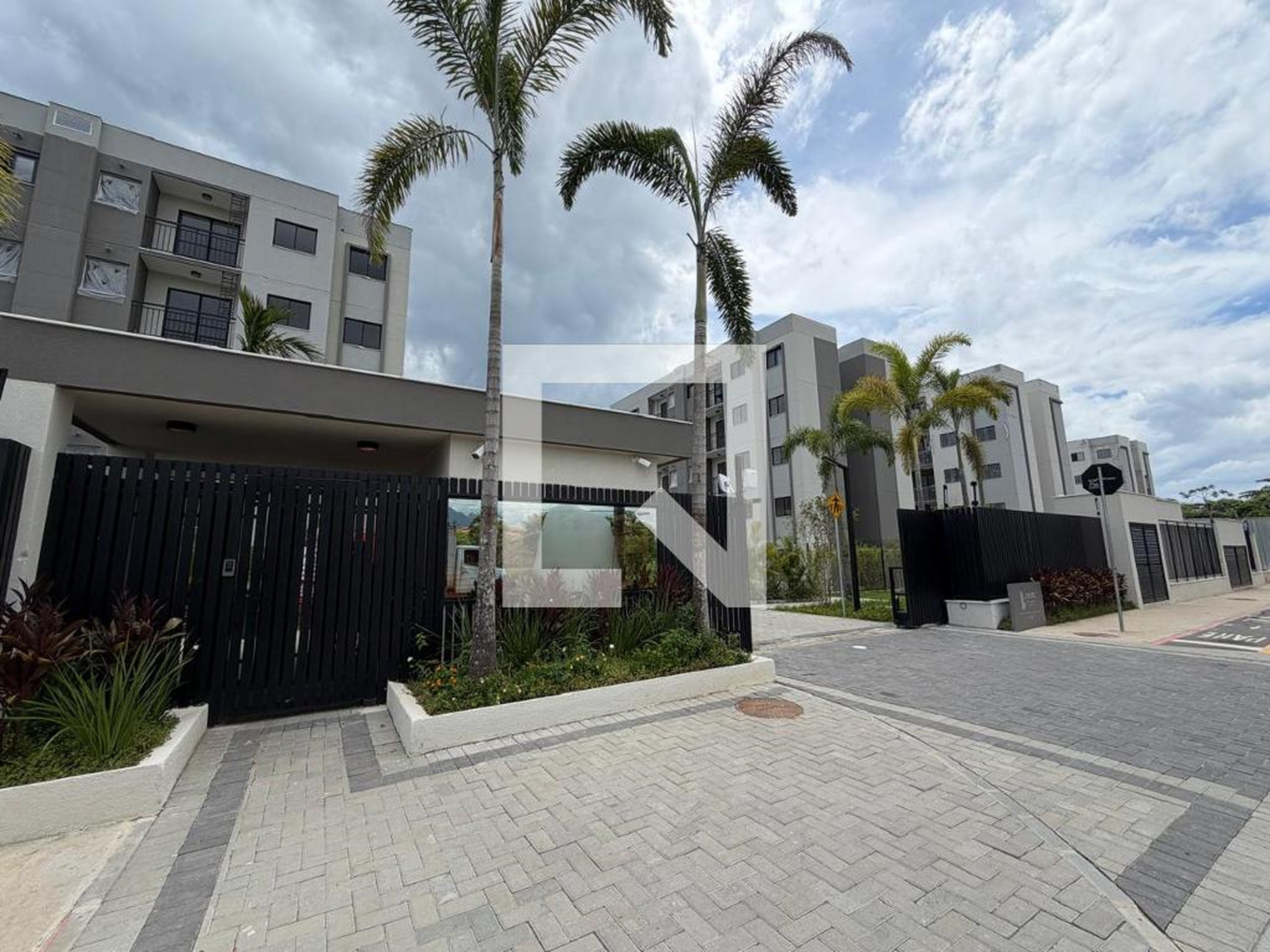 Fachada Condomínio Parque Jardim Orquidea