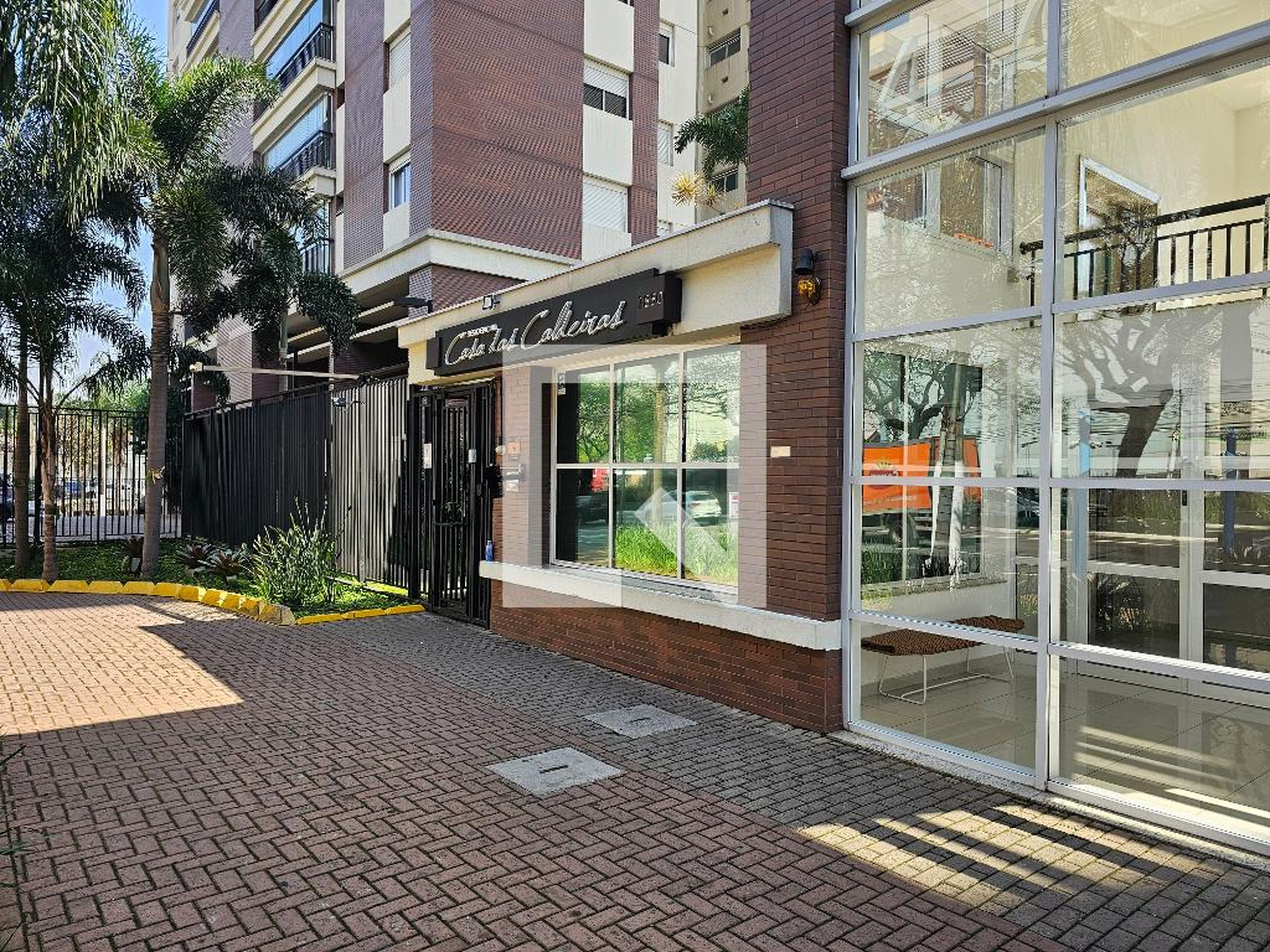 Fachada Condomínio Casa das Caldeiras