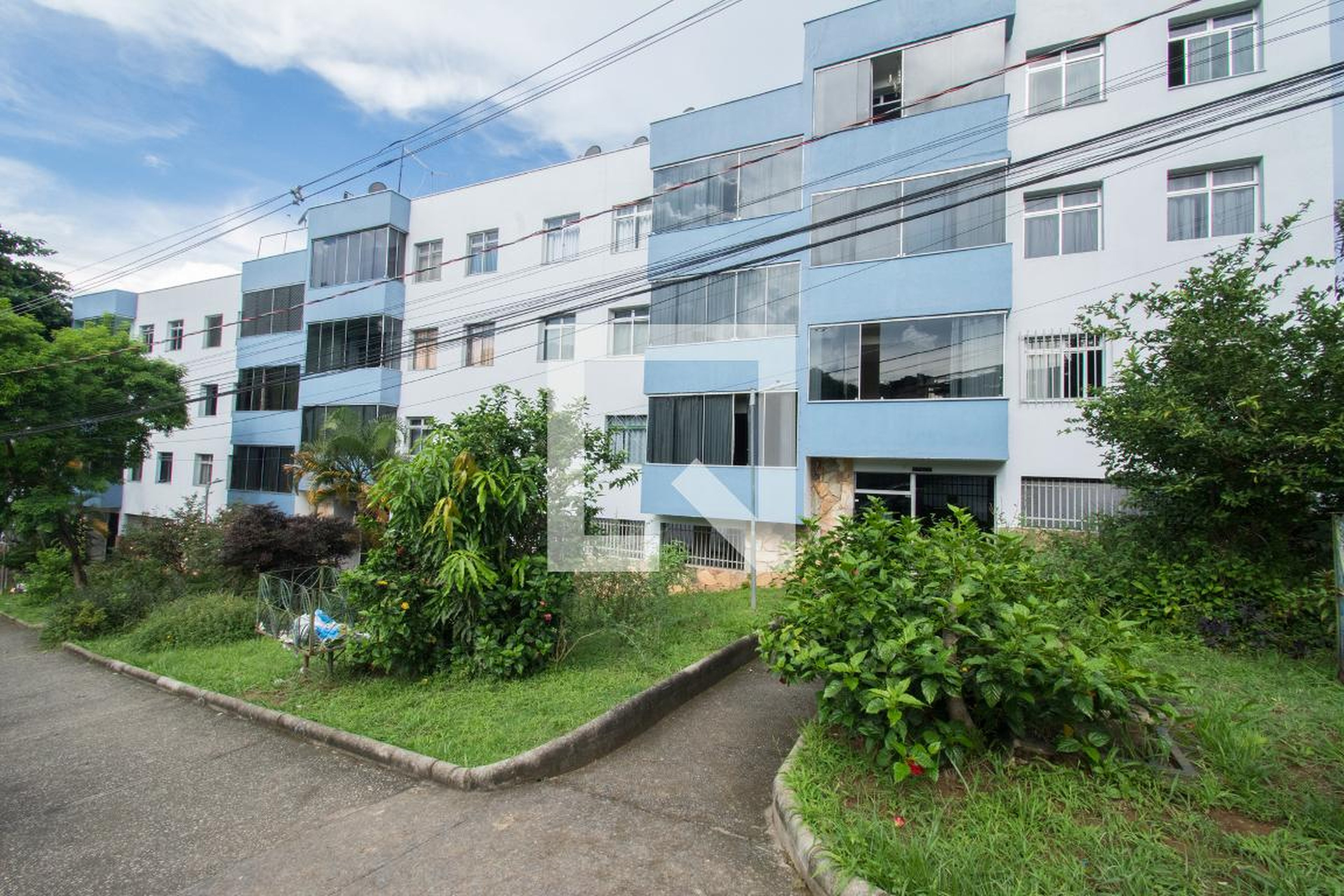 Fachada Condomínio em Avenida Olímpio García, 15