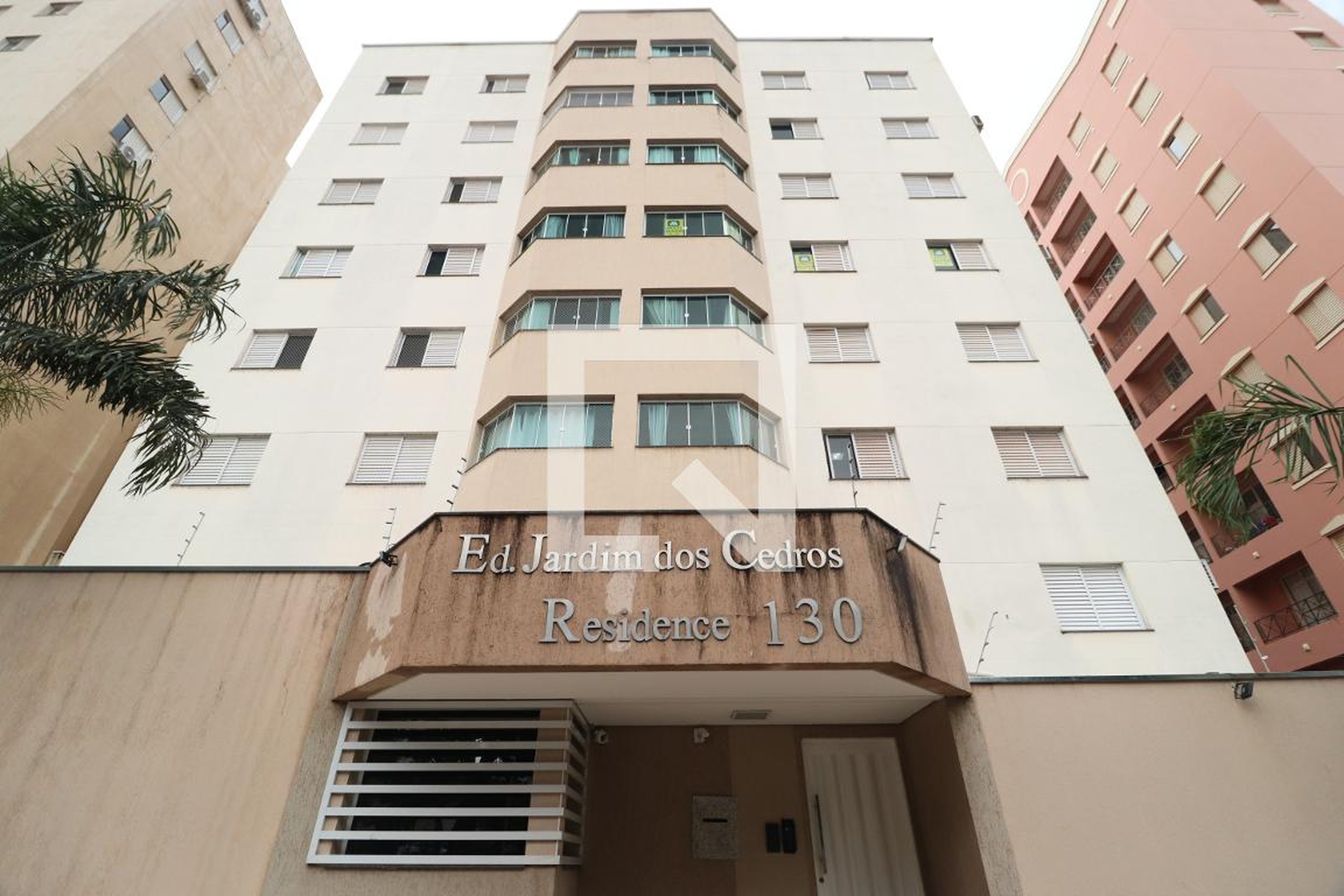 Fachada Edifício Jardim dos Cedros Residence