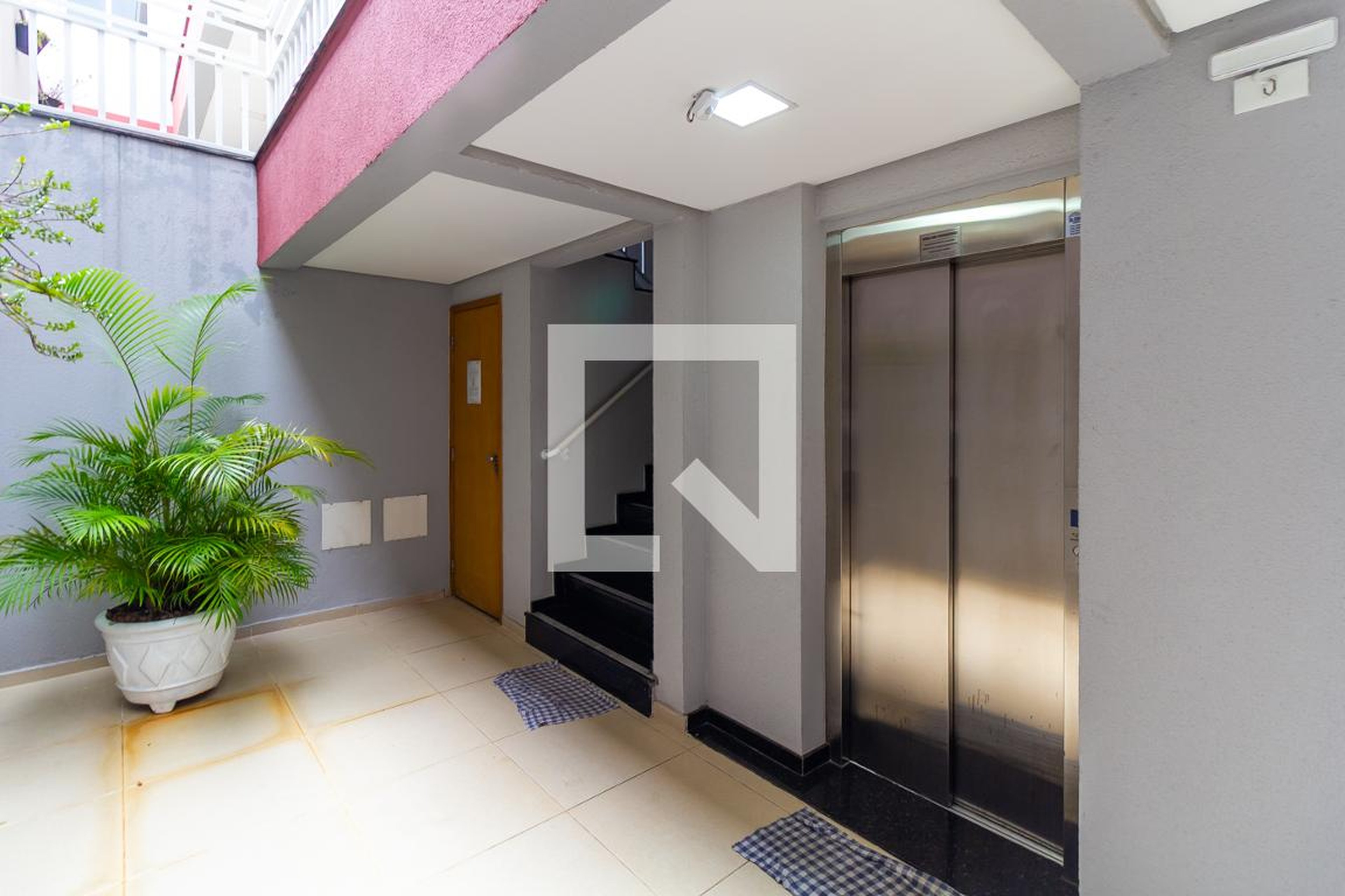 Elevador - Vila Celeste