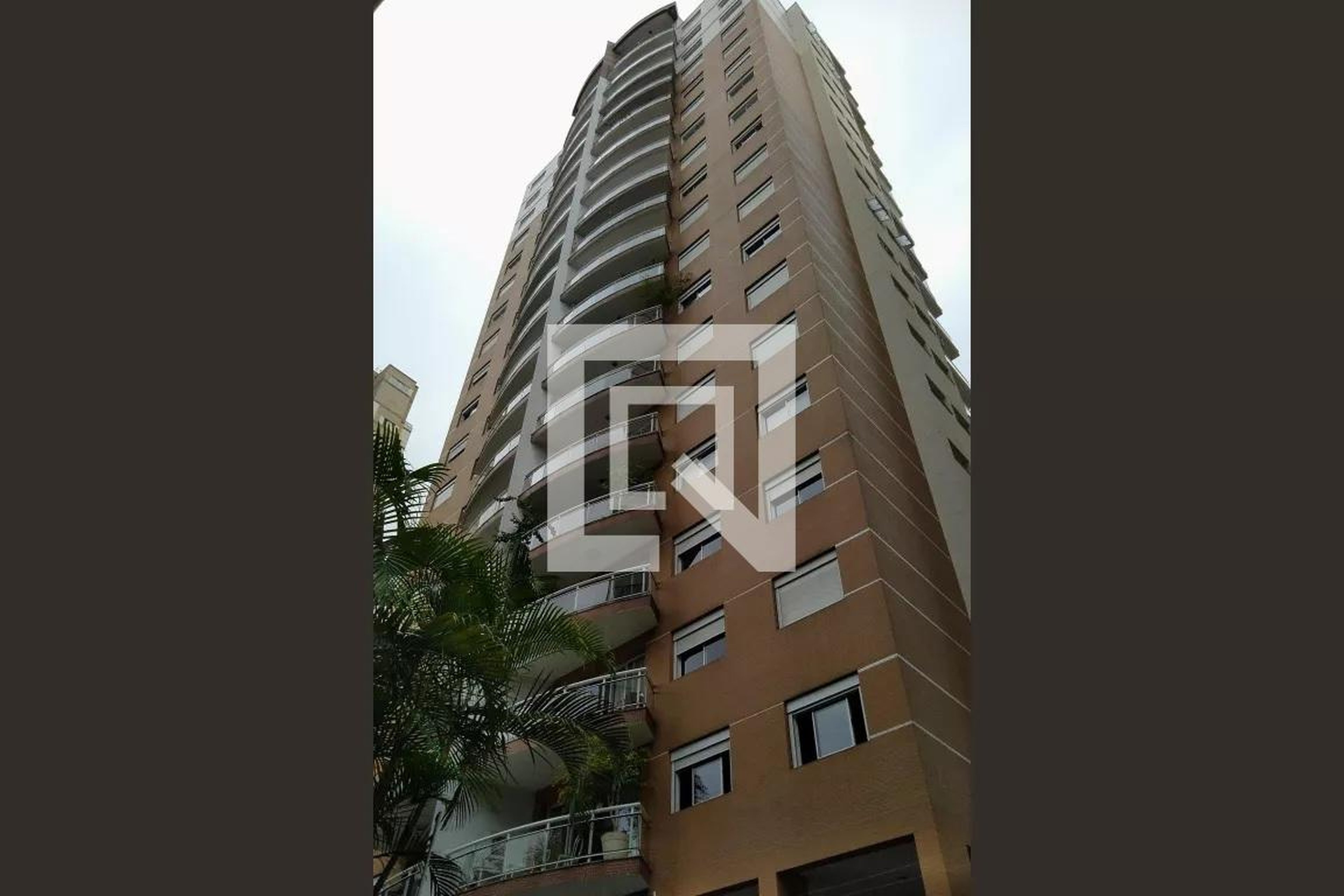 Fachada Condomínio Diana