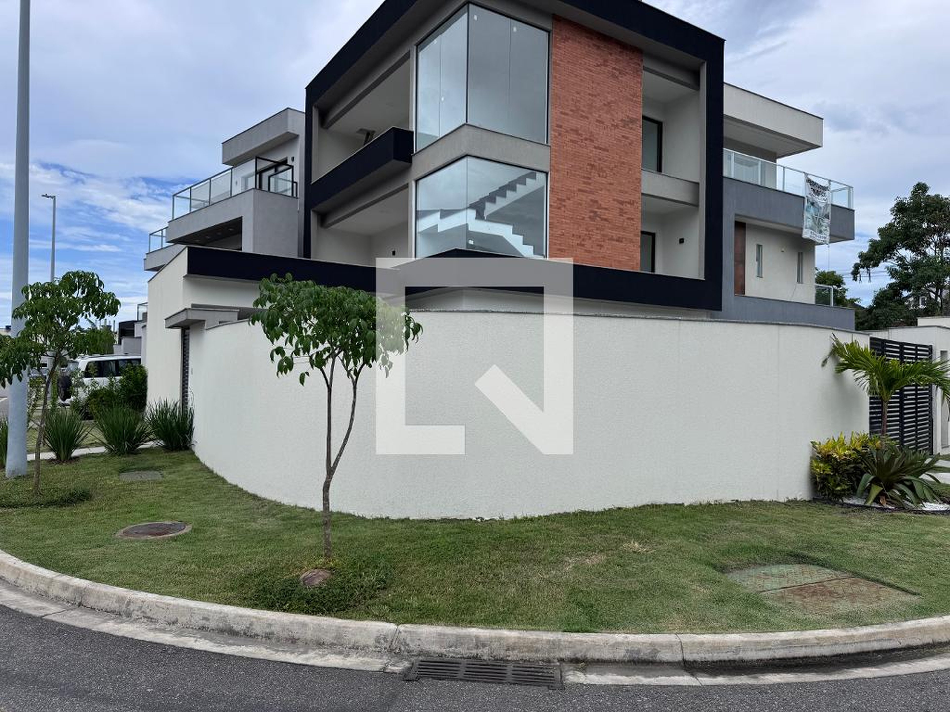 Fachada Condomínio Dream Garden II