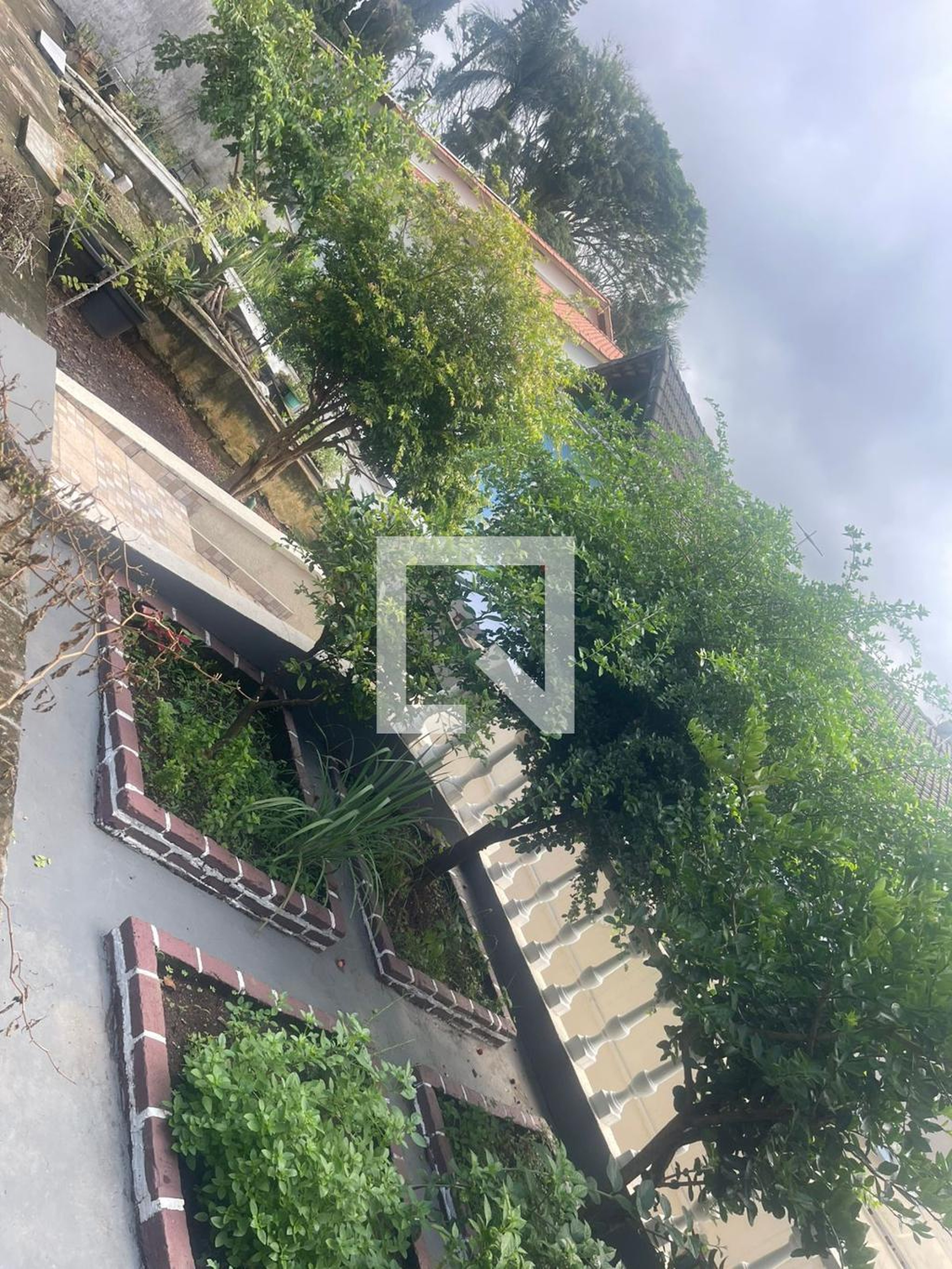 Área externa Condomínio em Rua Maracatú, 485