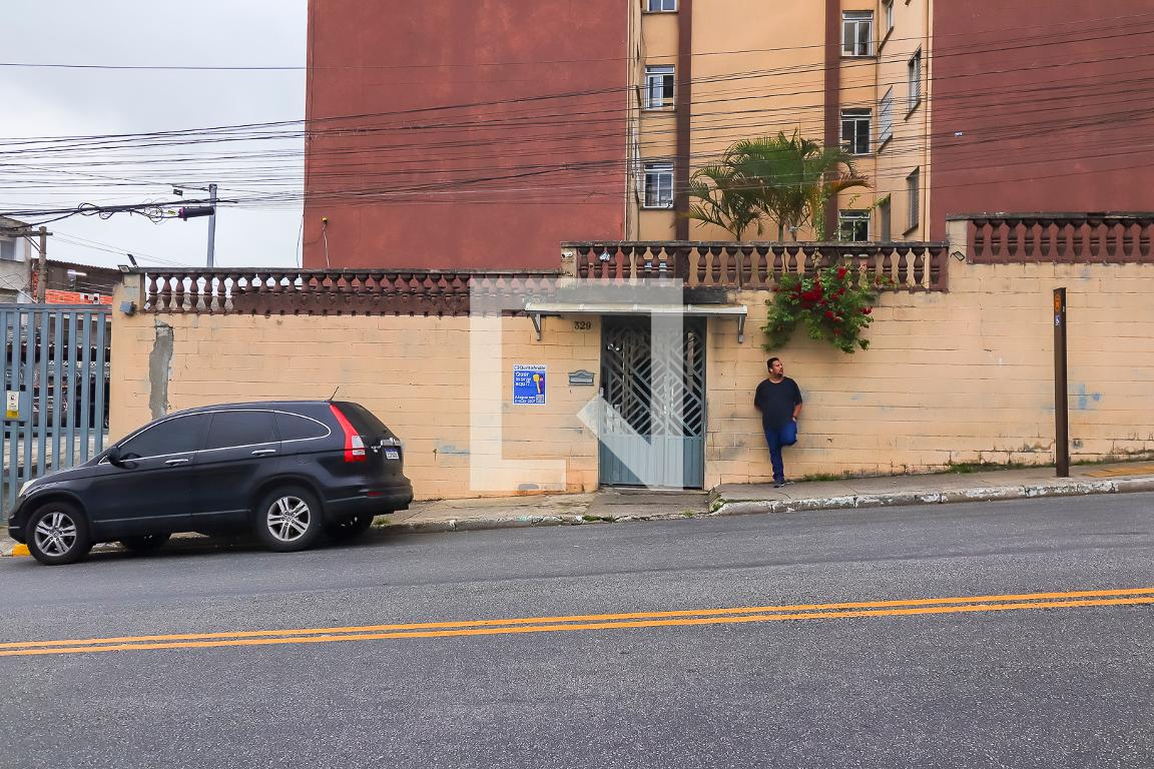 Fachada Condomínio em Rua Igarapé da Bela Aurora, 329