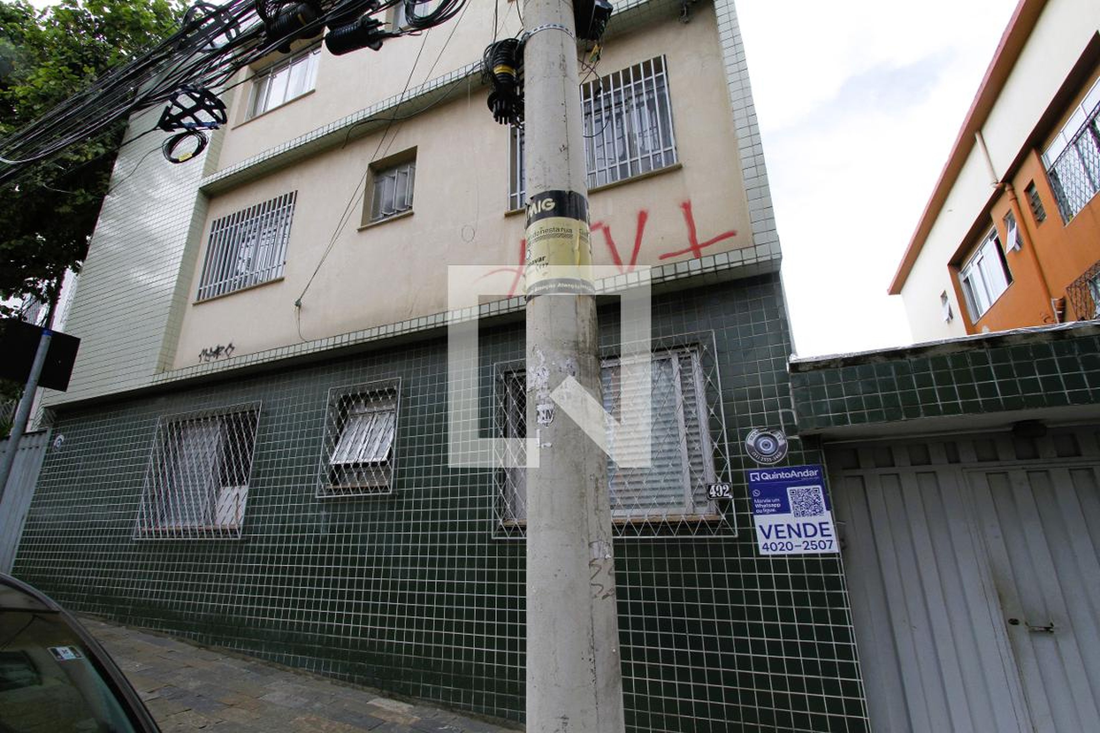 Fachada do Prédio Condomínio em Rua Bernardino de Lima, 492