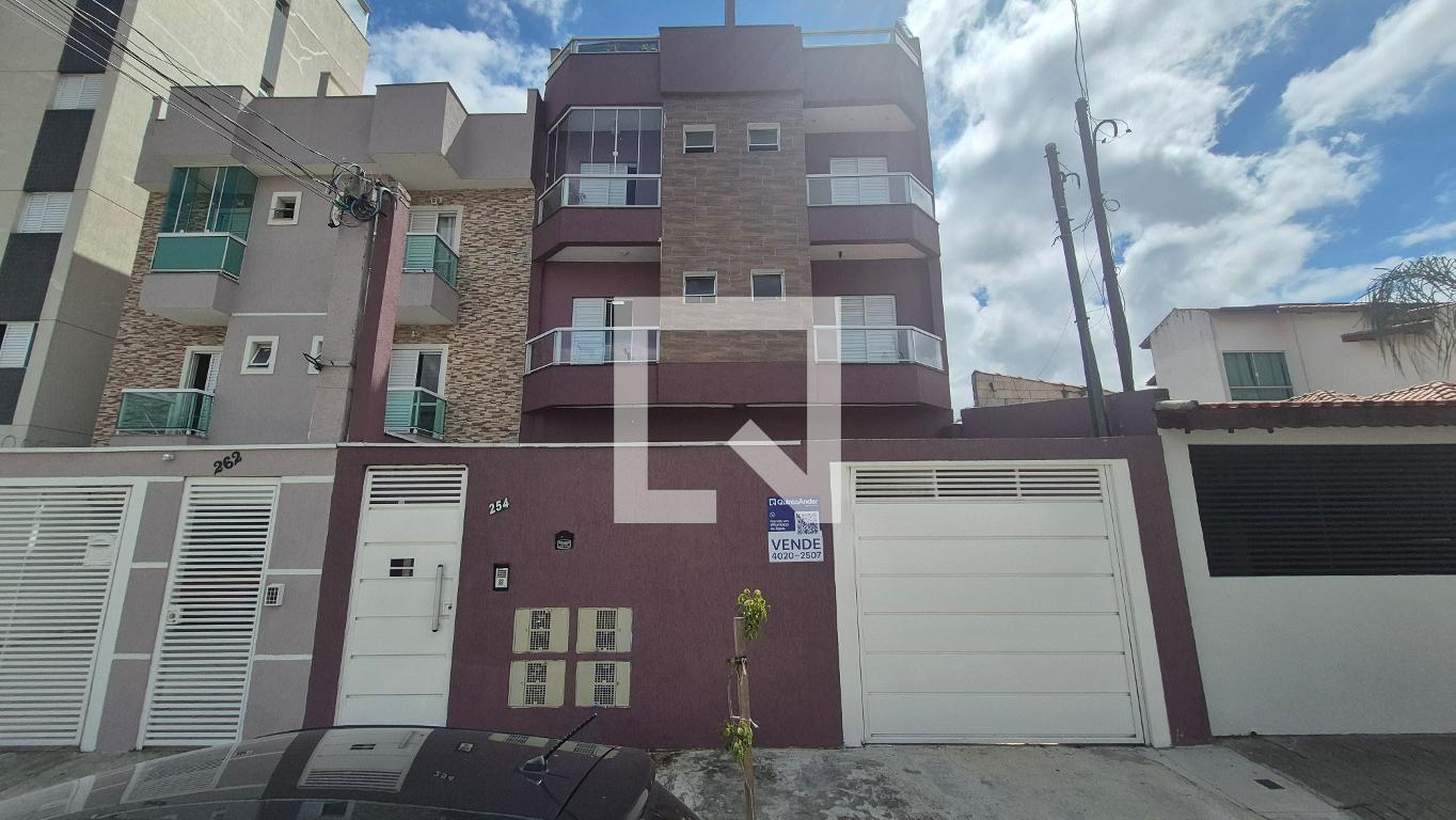 Fachada Condomínio em Alameda São Bernardo, 254