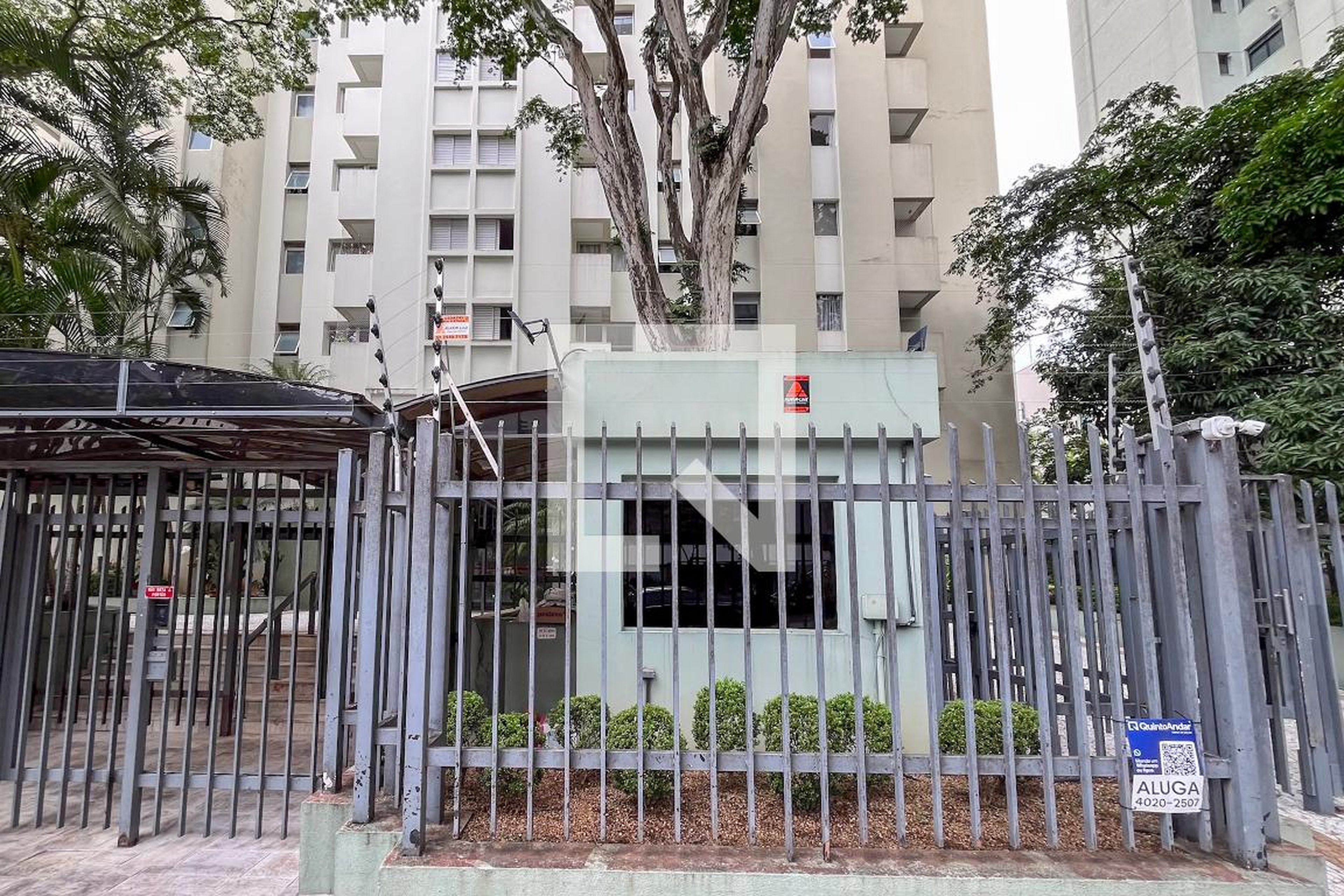 Fachada Edifício Residencial Double Tree Park