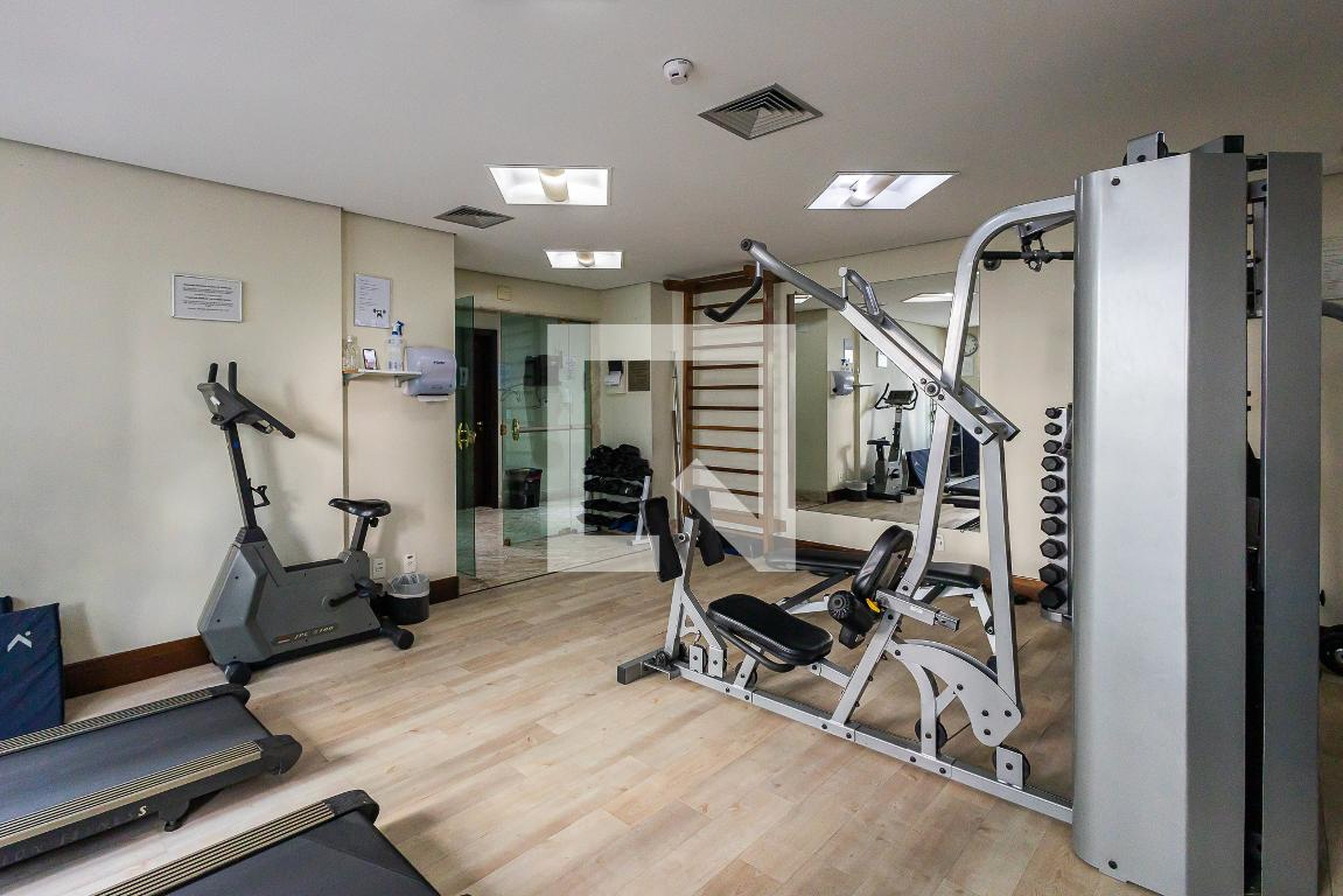 Academia - Transamerica Paradise Garden