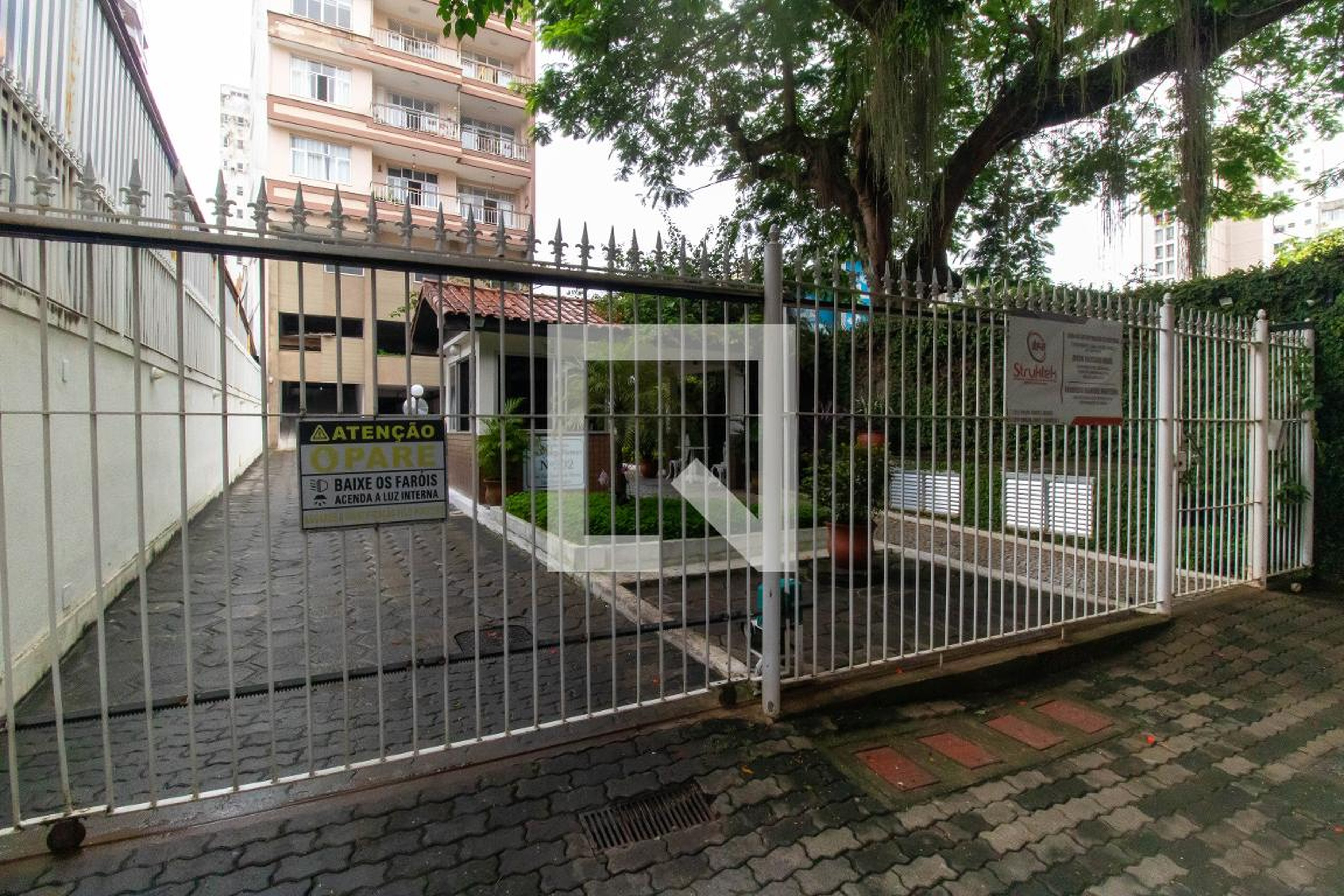 Fachada Condomínio J.J. Nemer