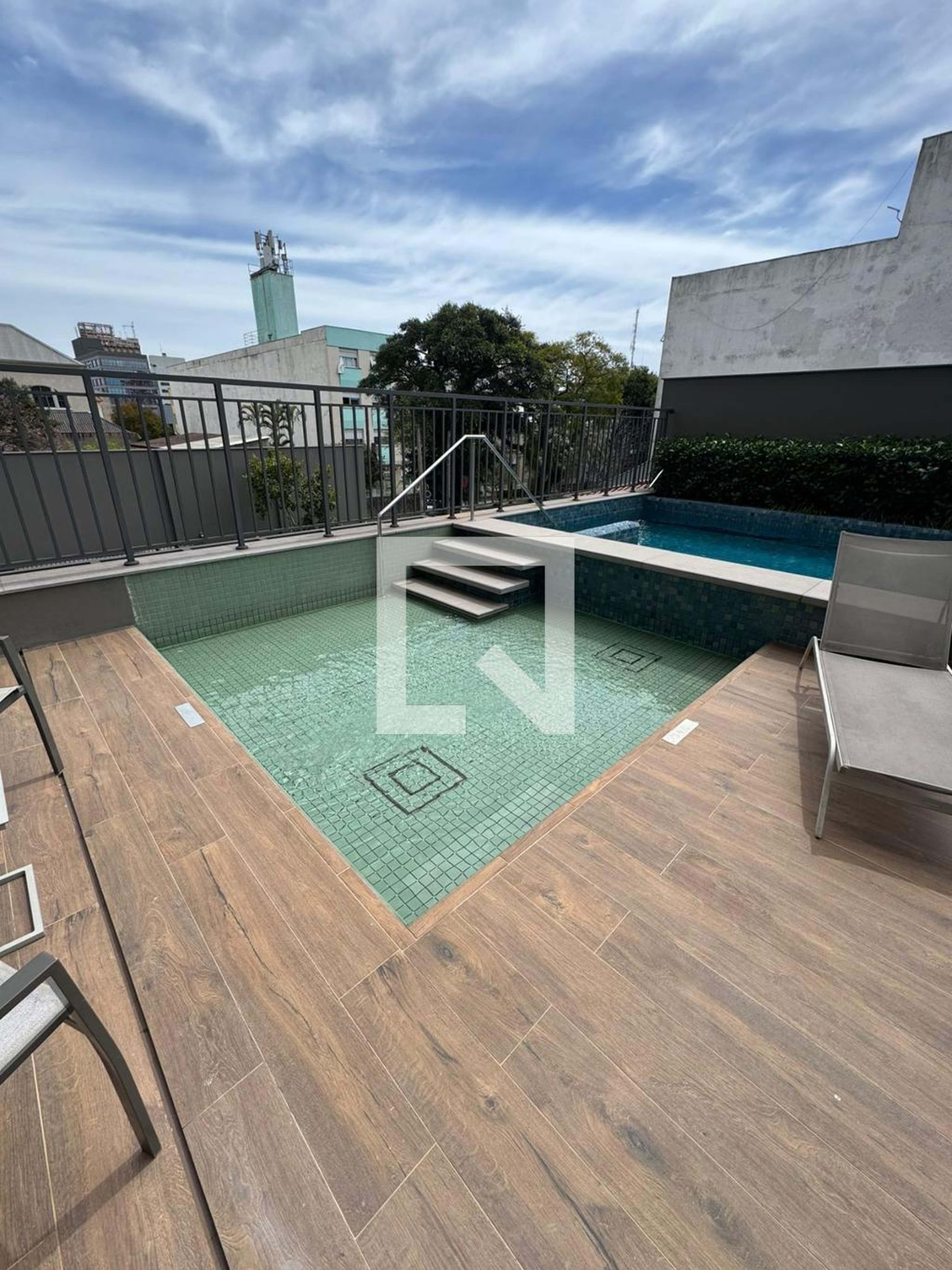 Área externa Condomínio em Rua Nunes Machado, 72