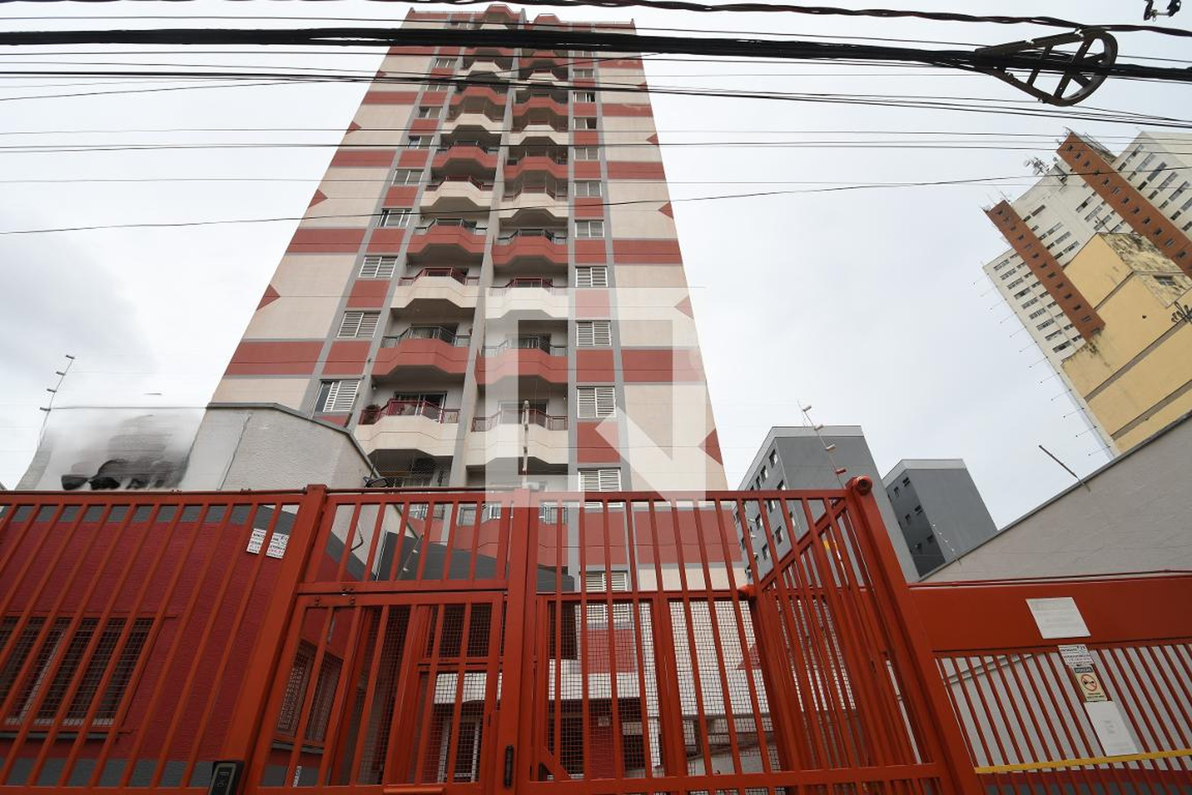 Fachada do Prédio Condomínio em Rua José de Alencar, 519