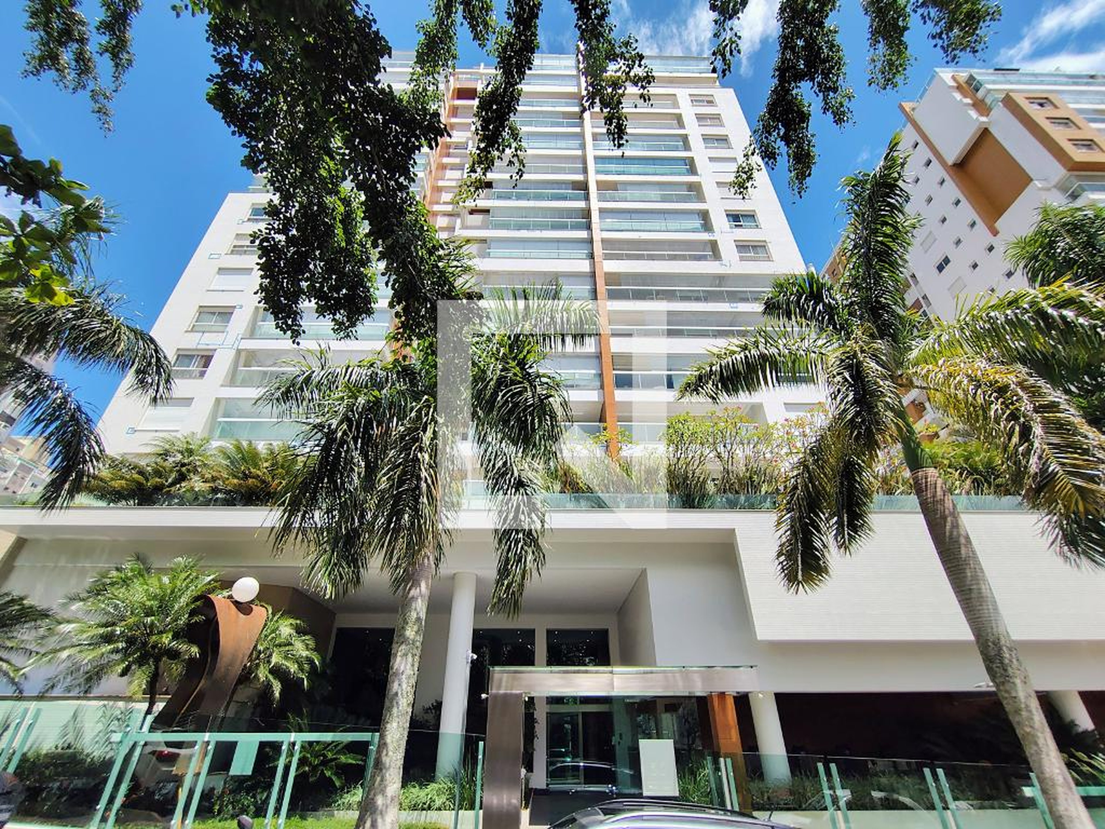 Fachada Condomínio Soprano Hall