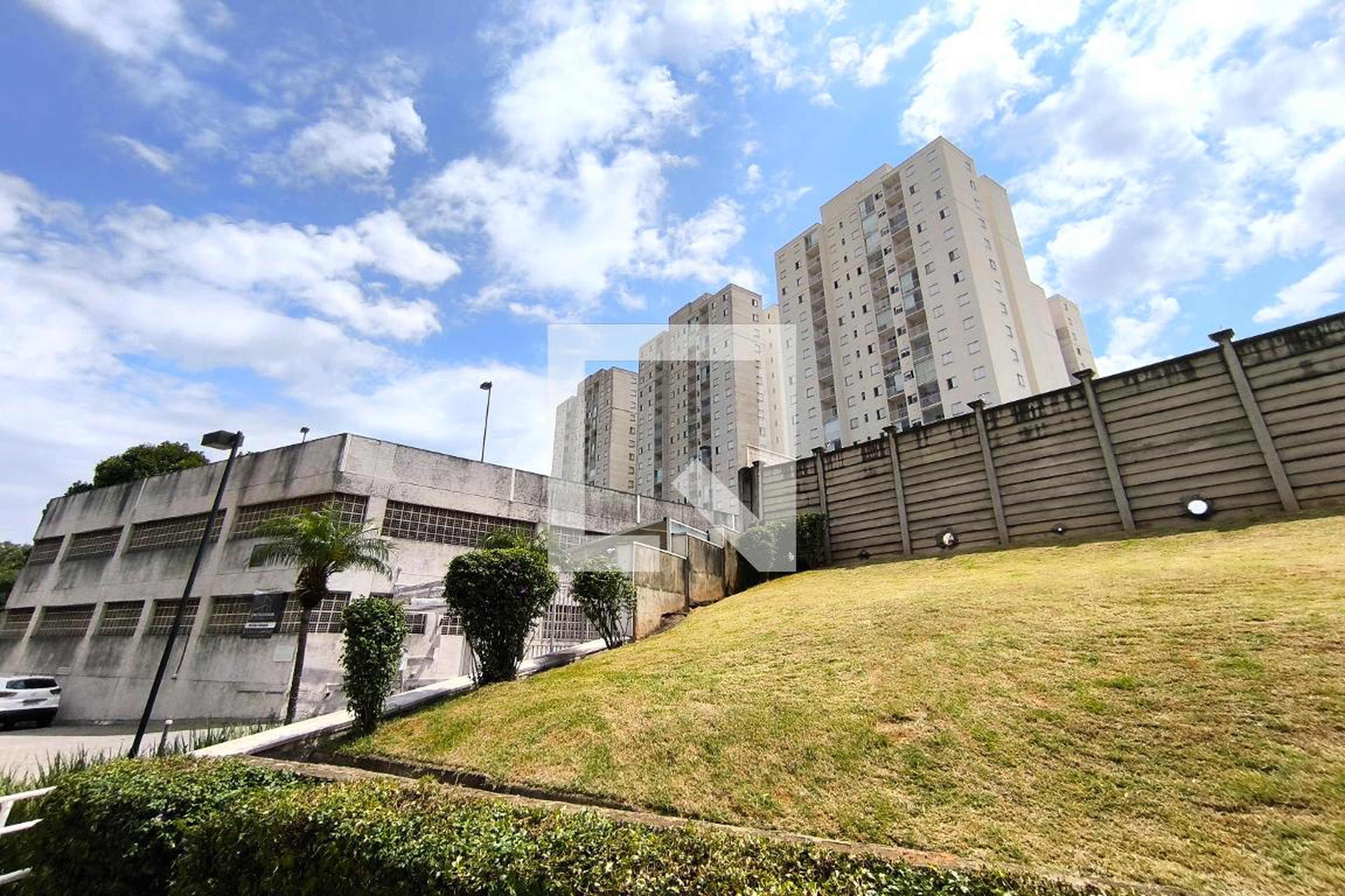 Fachada Condomínio Living Itirapina