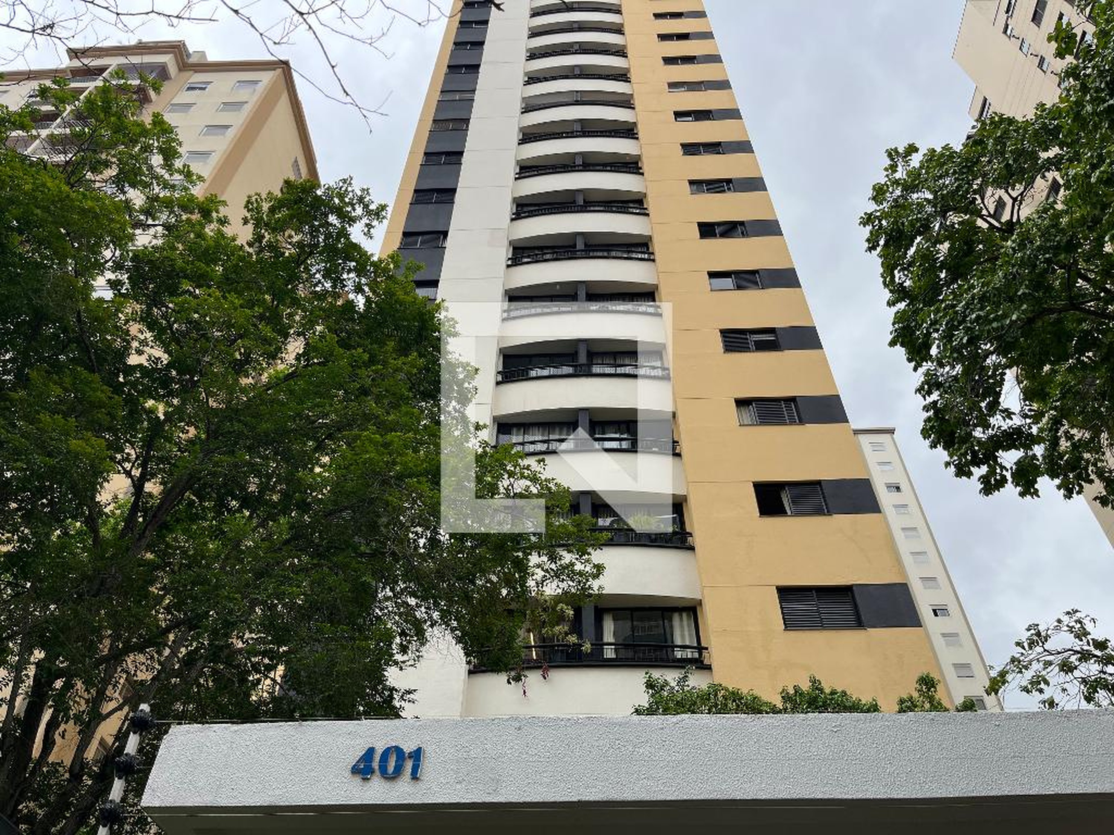 Fachada do Prédio Edifício Spot Light Pompéia