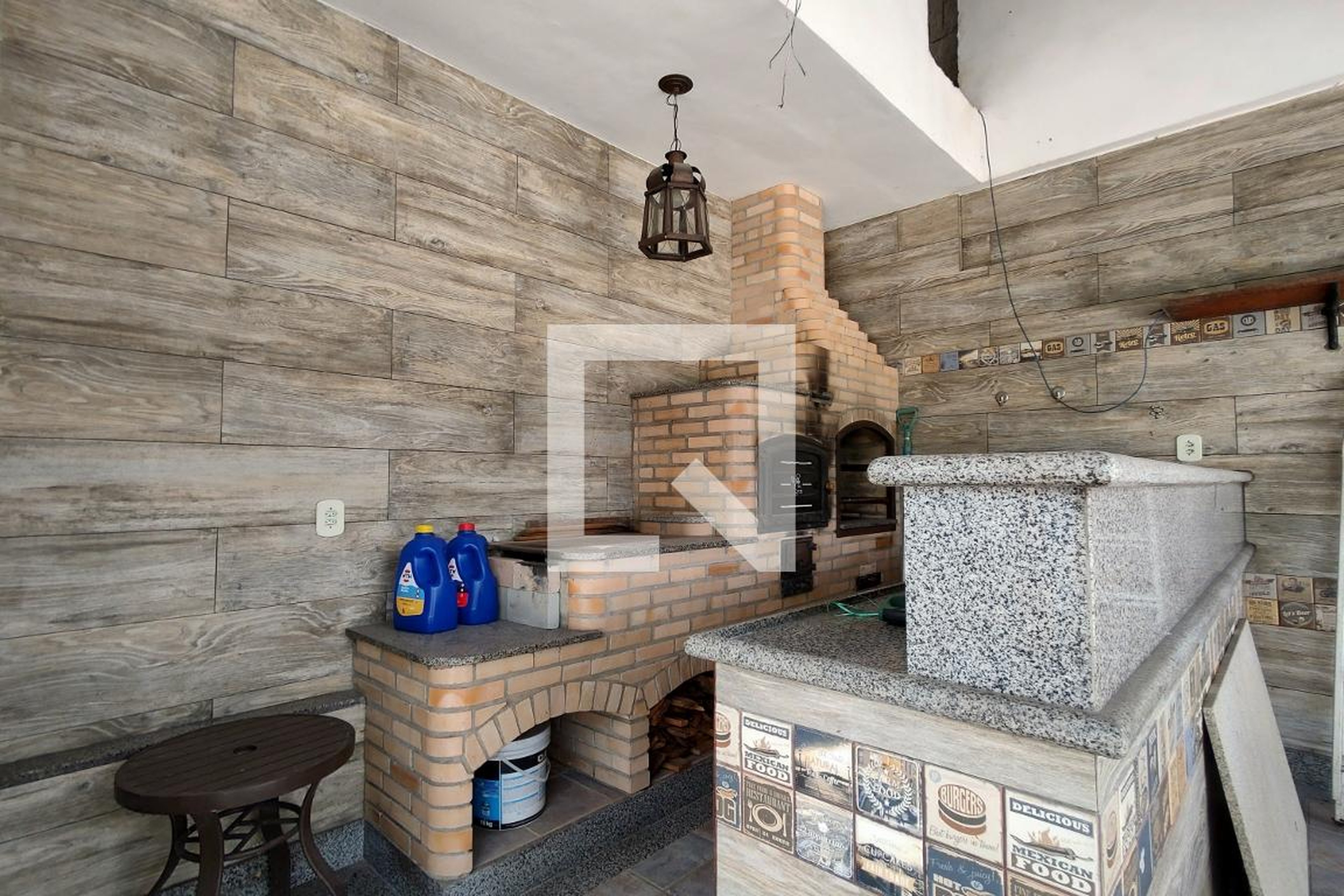 Churrasqueira - Estrada do Pau-Ferro, 201 Buganville