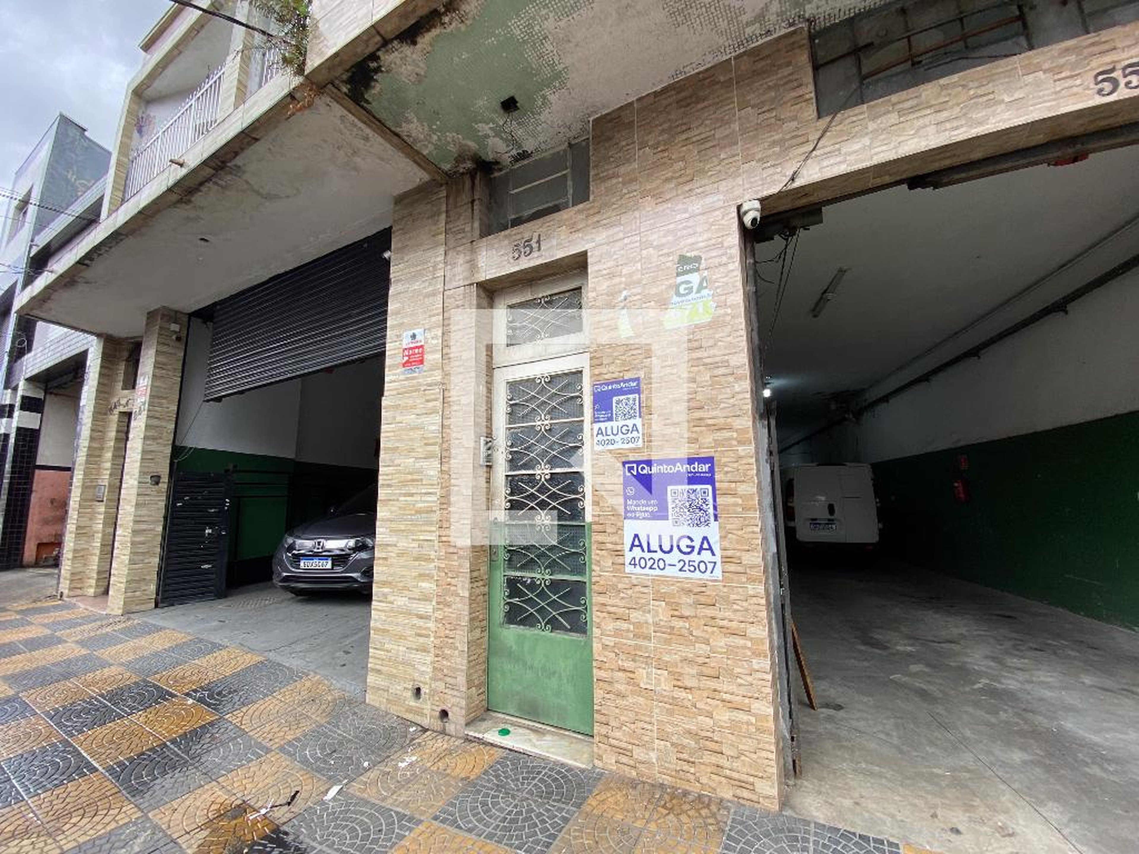 Fachada Condomínio em Rua Cachoeira, 551